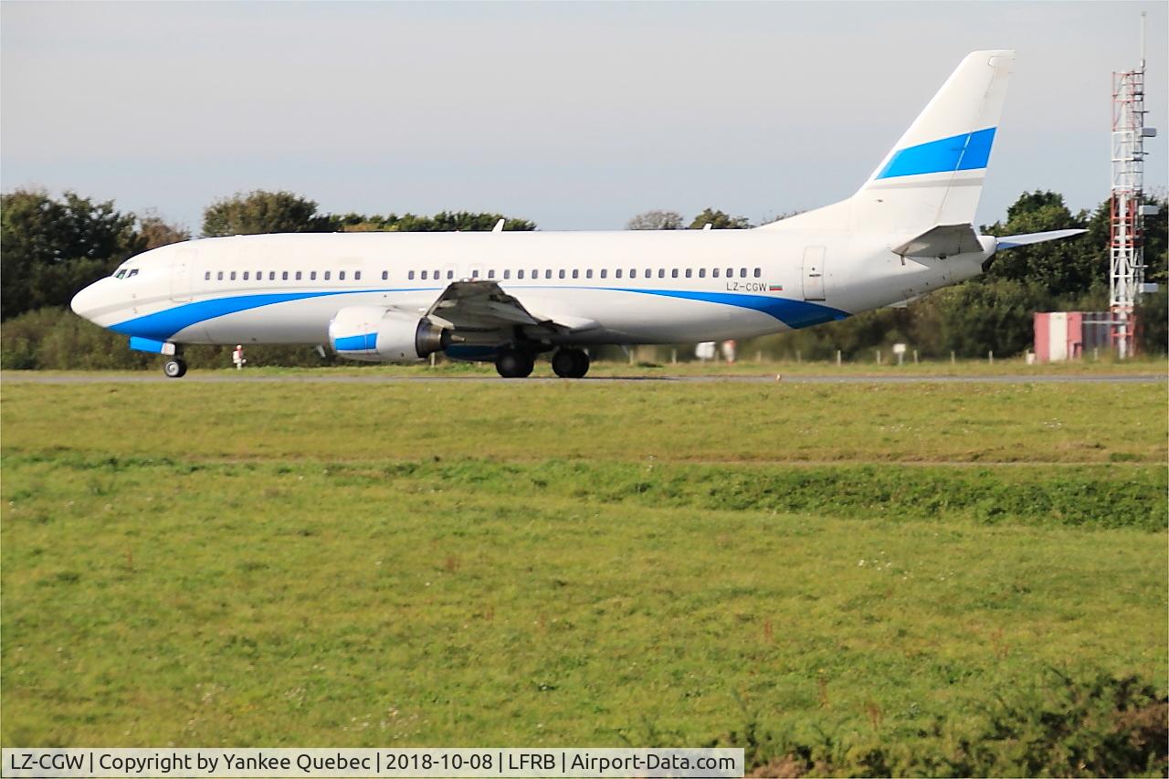 LZ-CGW, 1996 Boeing 737-46J C/N 28038, Take off run rwy 25L, Brest-Bretagne airport (LFRB-BES)