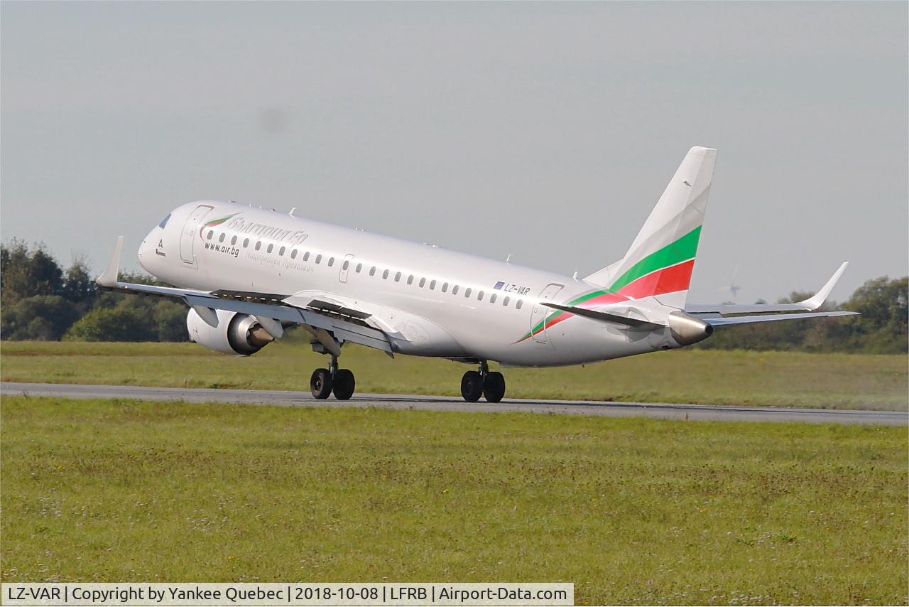 LZ-VAR, 2012 Embraer 190AR (ERJ-190-100IGW) C/N 19000496, Landing rwy 25L, Brest-Bretagne airport (LFRB-BES)