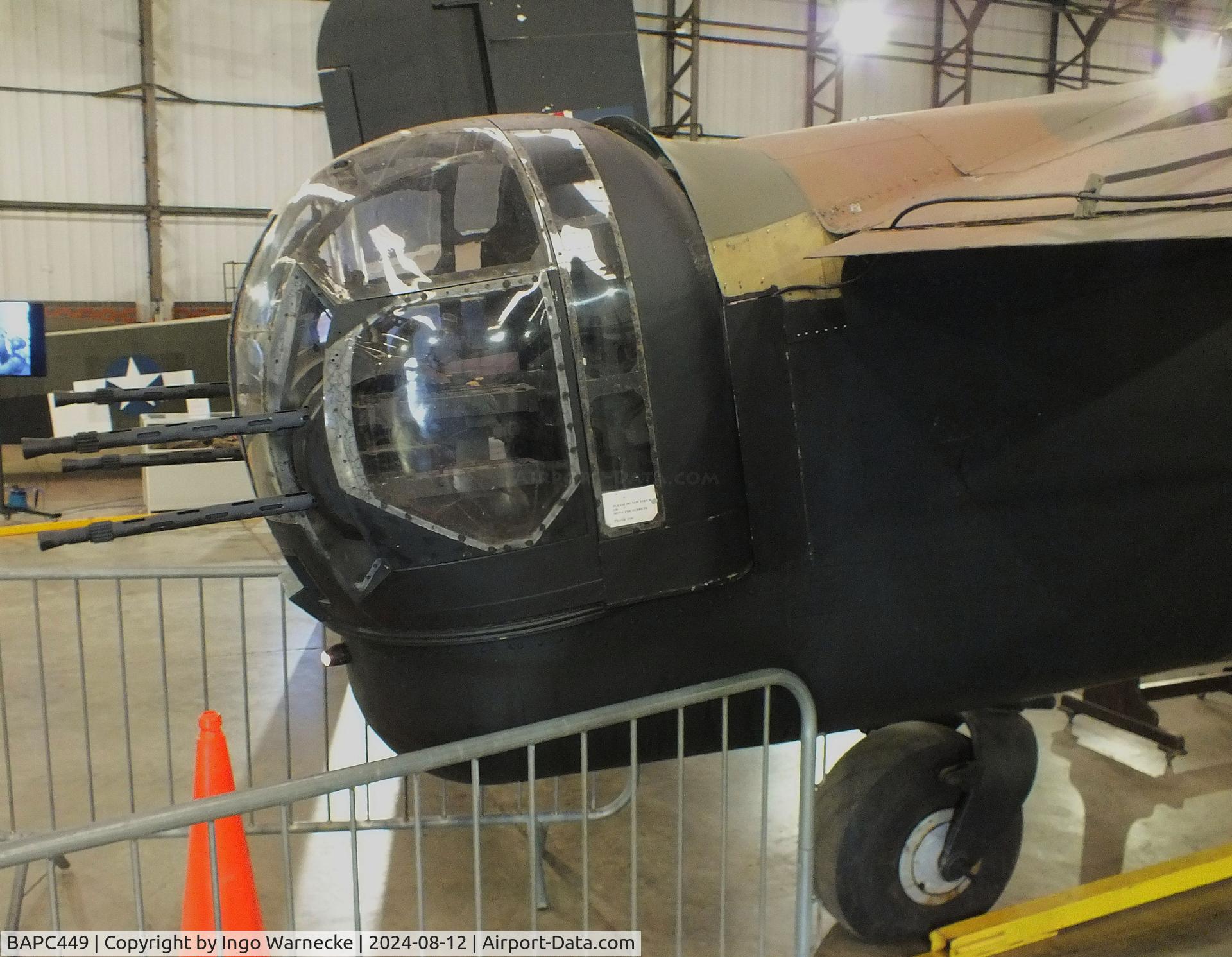 BAPC449, Handley Page HP-59 Halifax III C/N HR792, Handley Page Halifax III (composite airframe, parts from HR792, JP158, LW687 and Hastings TG536) displayed as RAF LV907 'NP F' on port side and as French AF LL553 'O H7' on starboard side, at the Yorkshire Air Museum, Elvington