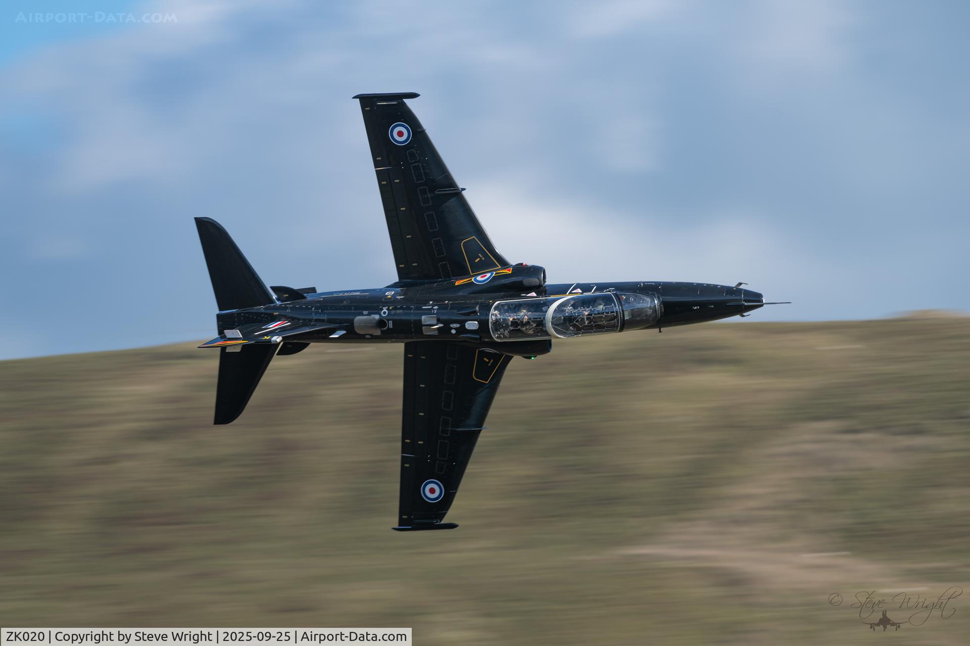 ZK020, 2009 British Aerospace Hawk T2 C/N RT011/1249, Cad West, Mach Loop Wales UK