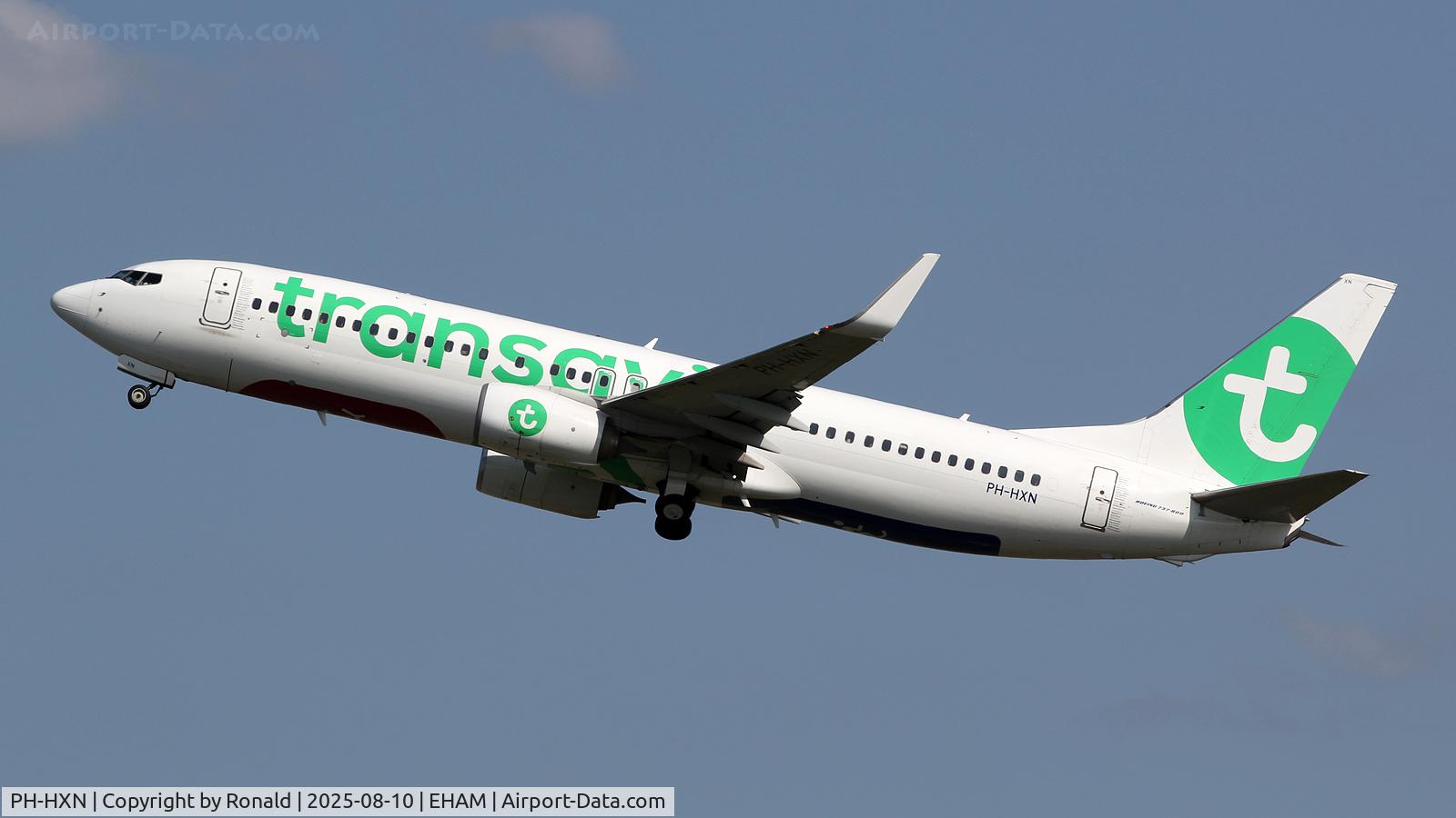 PH-HXN, 2018 Boeing 737-800 C/N 63623, at spl