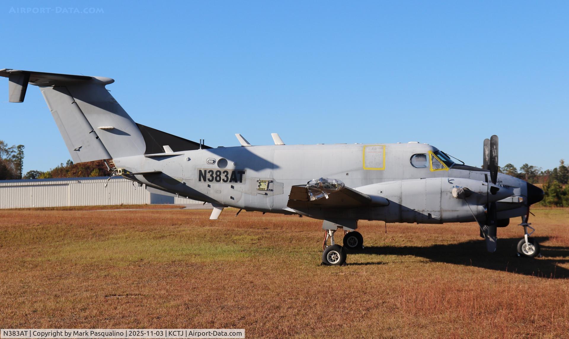 N383AT, 1988 Beech C-12D Huron C/N FE-10, Beech C-12D Huron