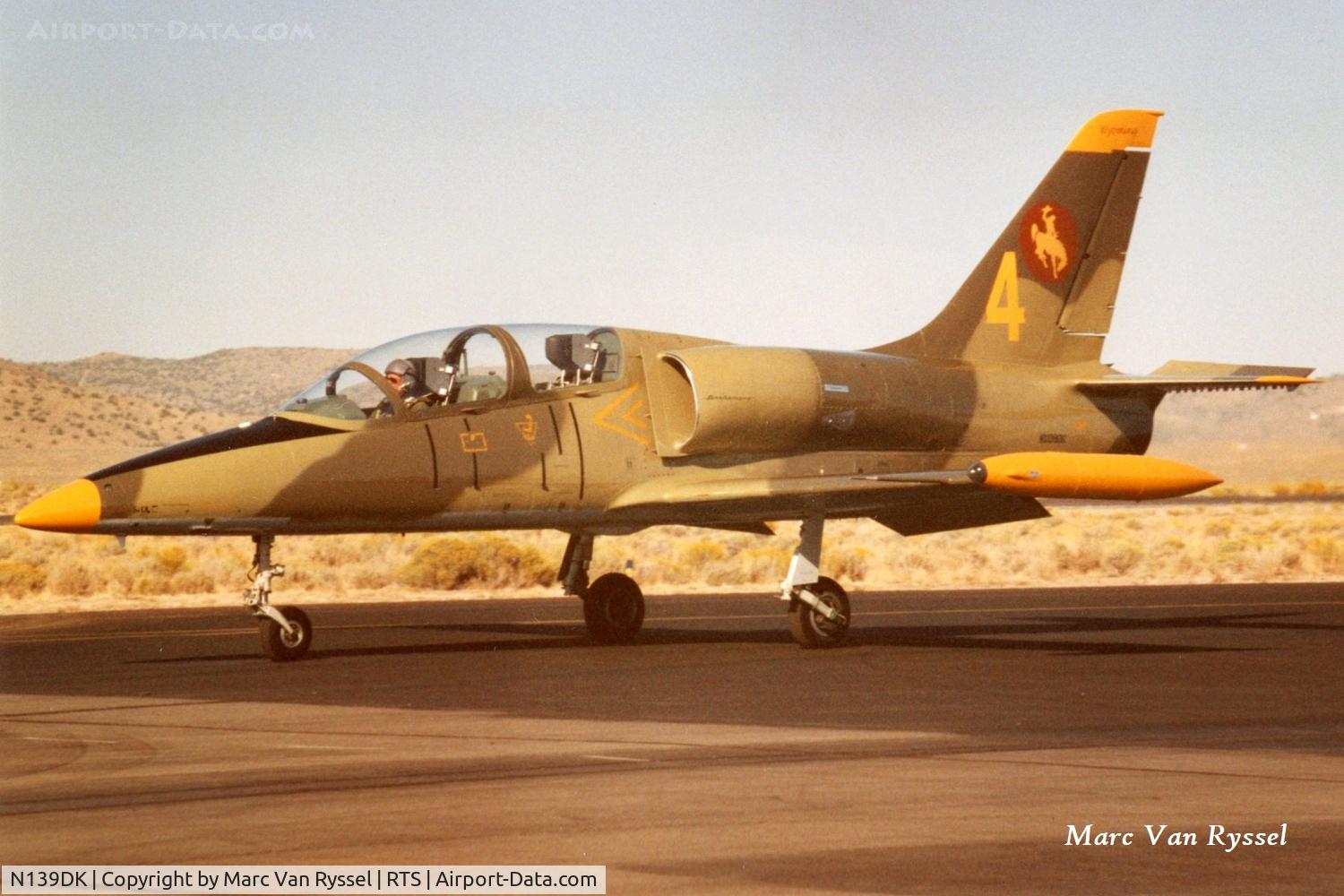 N139DK, 1989 Aero L-39C Albatros C/N 934874, N139DK race #4 at Reno Air Races in Sept 2006, pilot was Brad Morehouse.