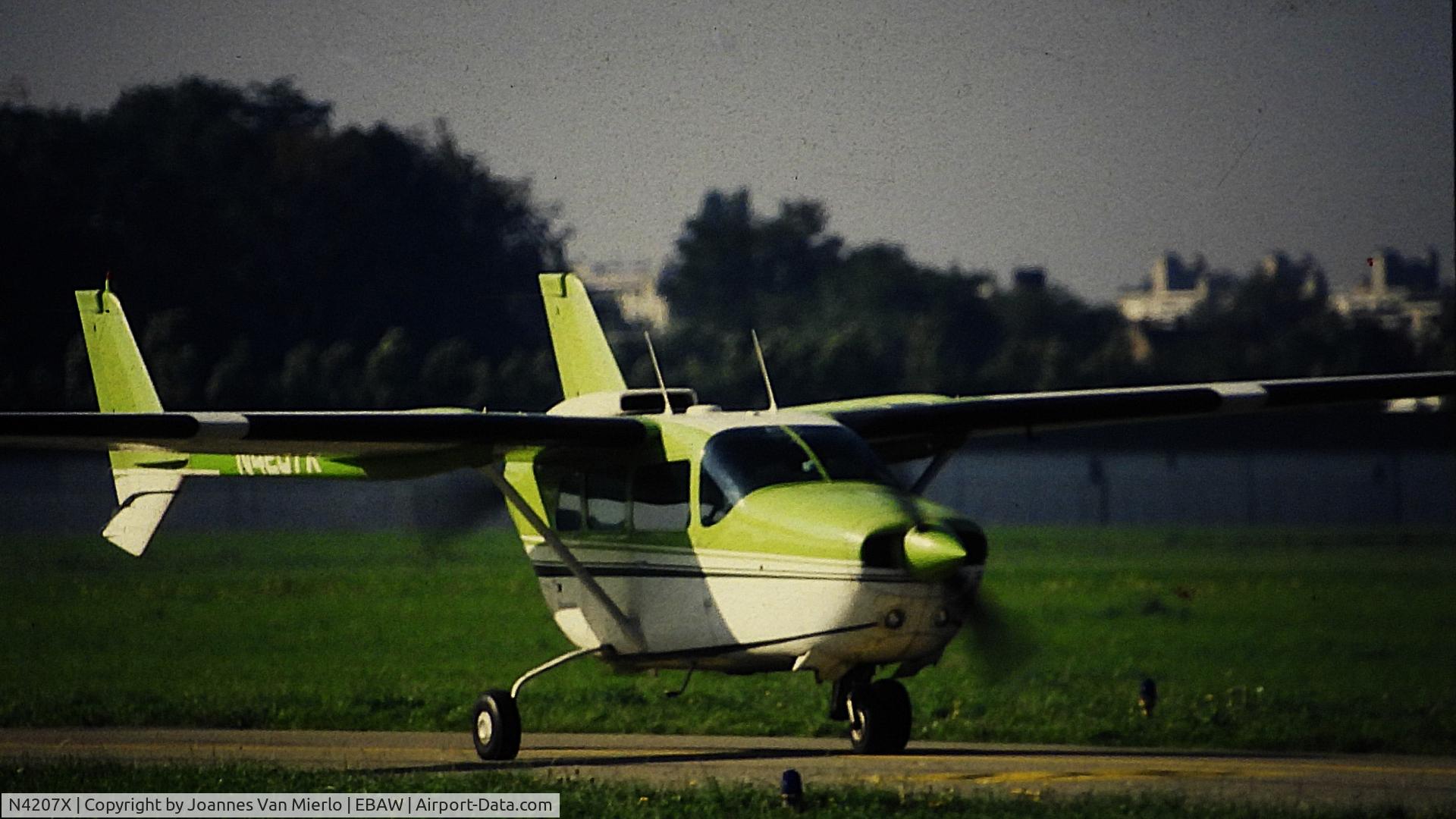 N4207X, Cessna 337 Super Skymaster C/N 337-0050, ex-slide