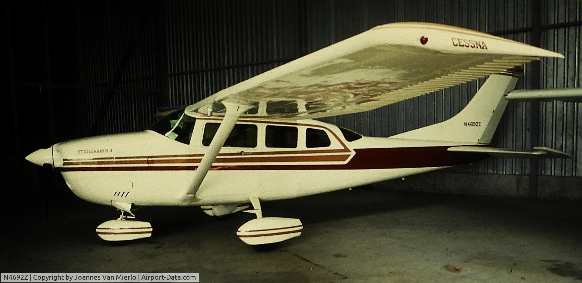 N4692Z, 1981 Cessna U206G Stationair Stationair C/N U206-06003, ex-slide