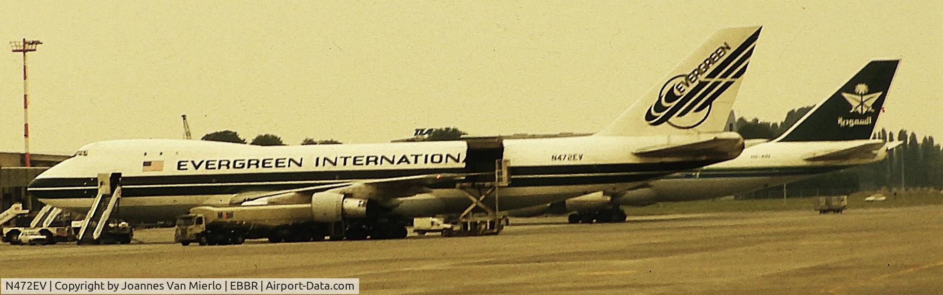 N472EV, 1971 Boeing 747-131 C/N 20320, ex-slide