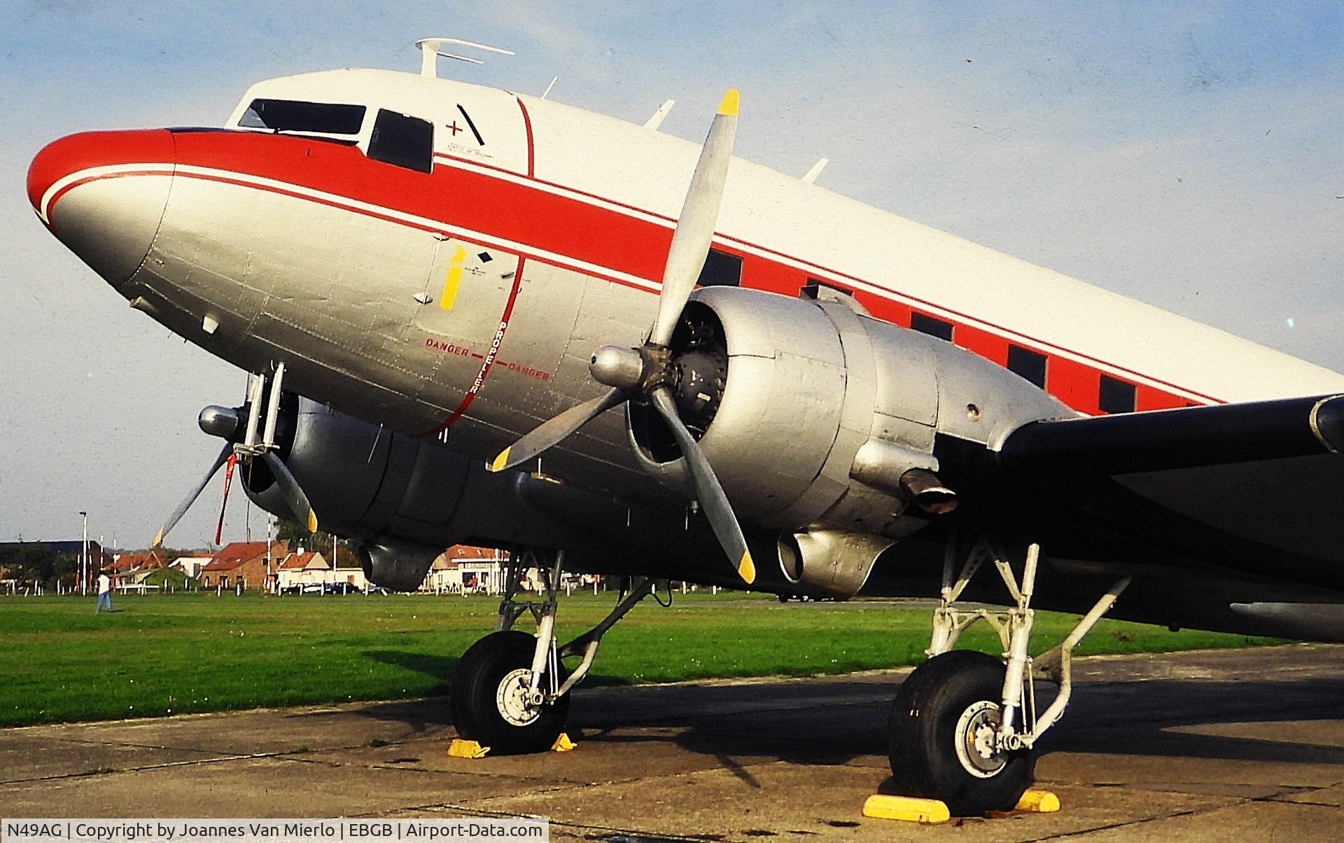 N49AG, 1943 Douglas DC-3A C/N 11737, ex-slide