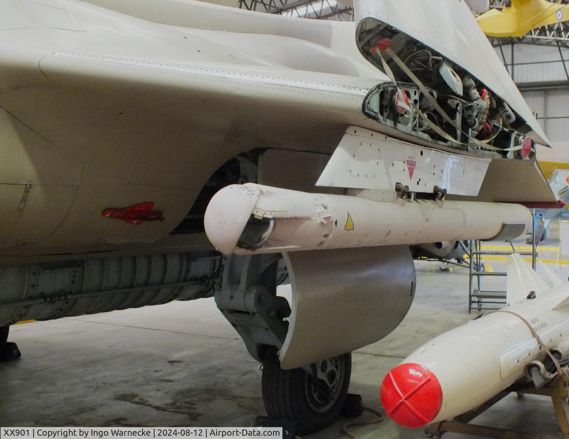 XX901, 1977 Hawker Siddeley Buccaneer S.2B C/N B3-06-75, Blackburn (Hawker Siddeley) Buccaneer S2B at the Yorkshire Air Museum, Elvington