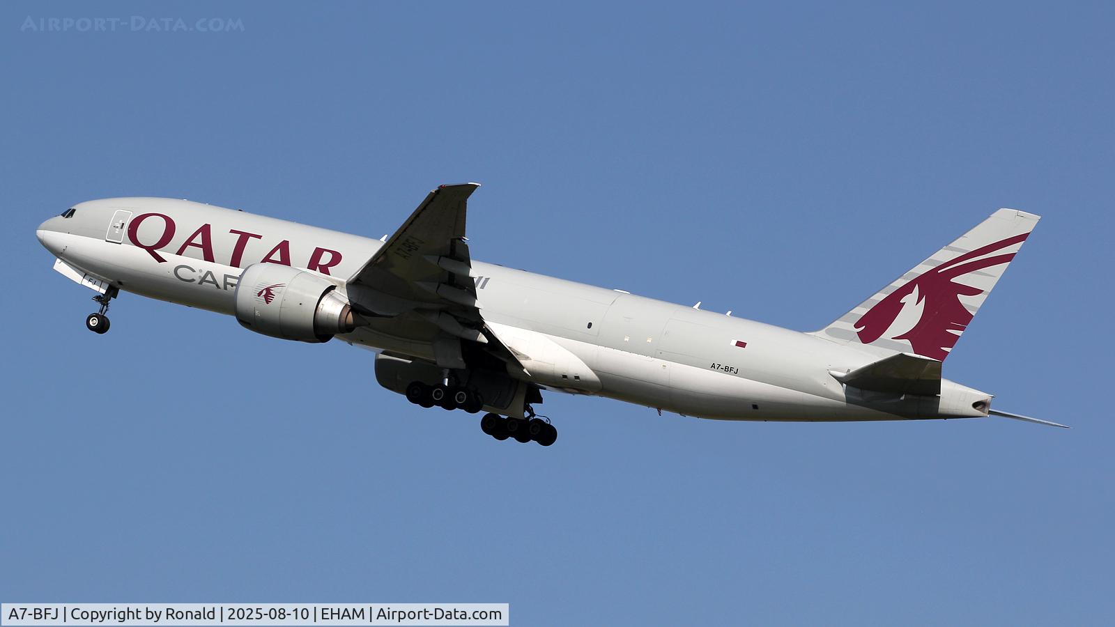 A7-BFJ, 2016 Boeing 777-FDZ C/N 62085, at spl