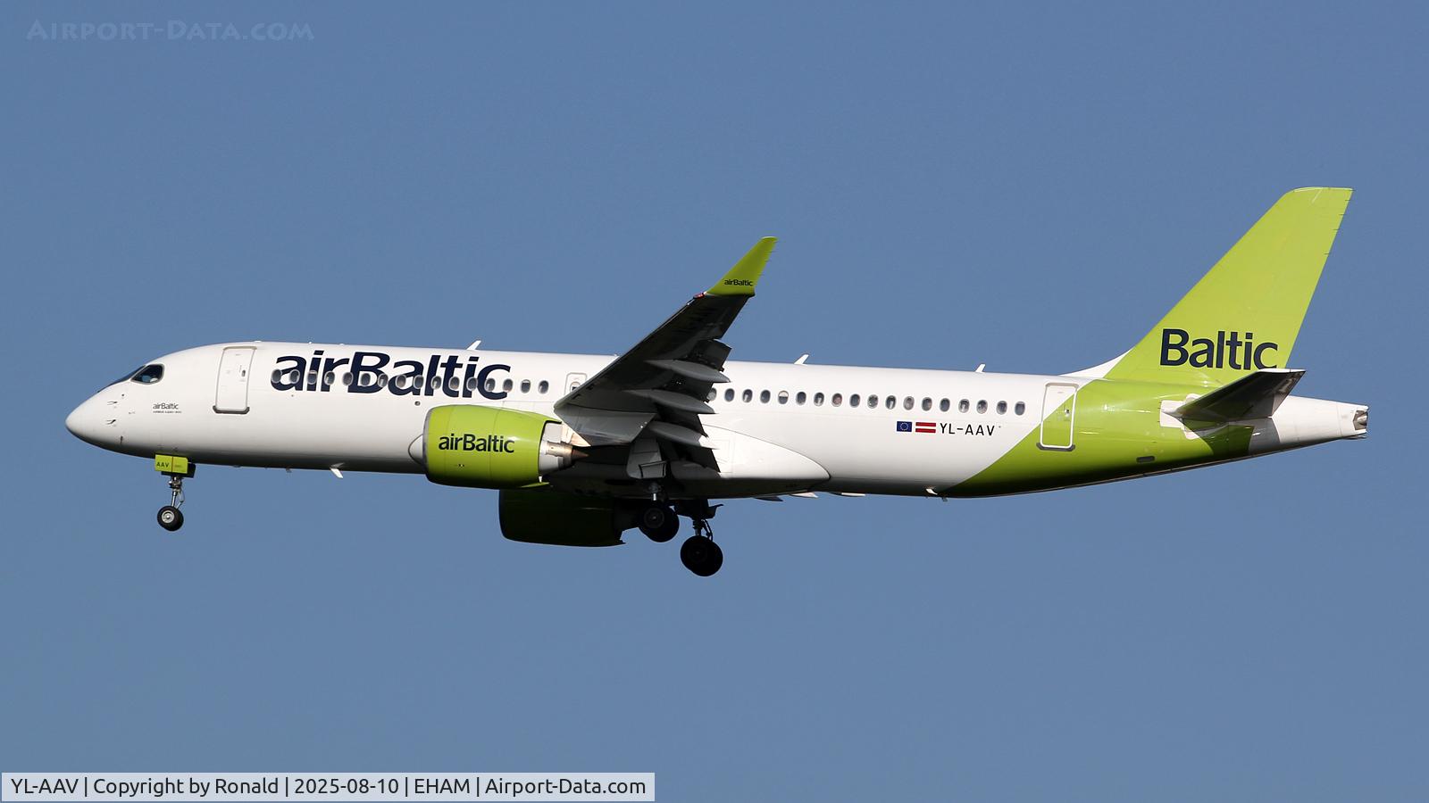 YL-AAV, 2019 Airbus A220-300 C/N 55071, at spl