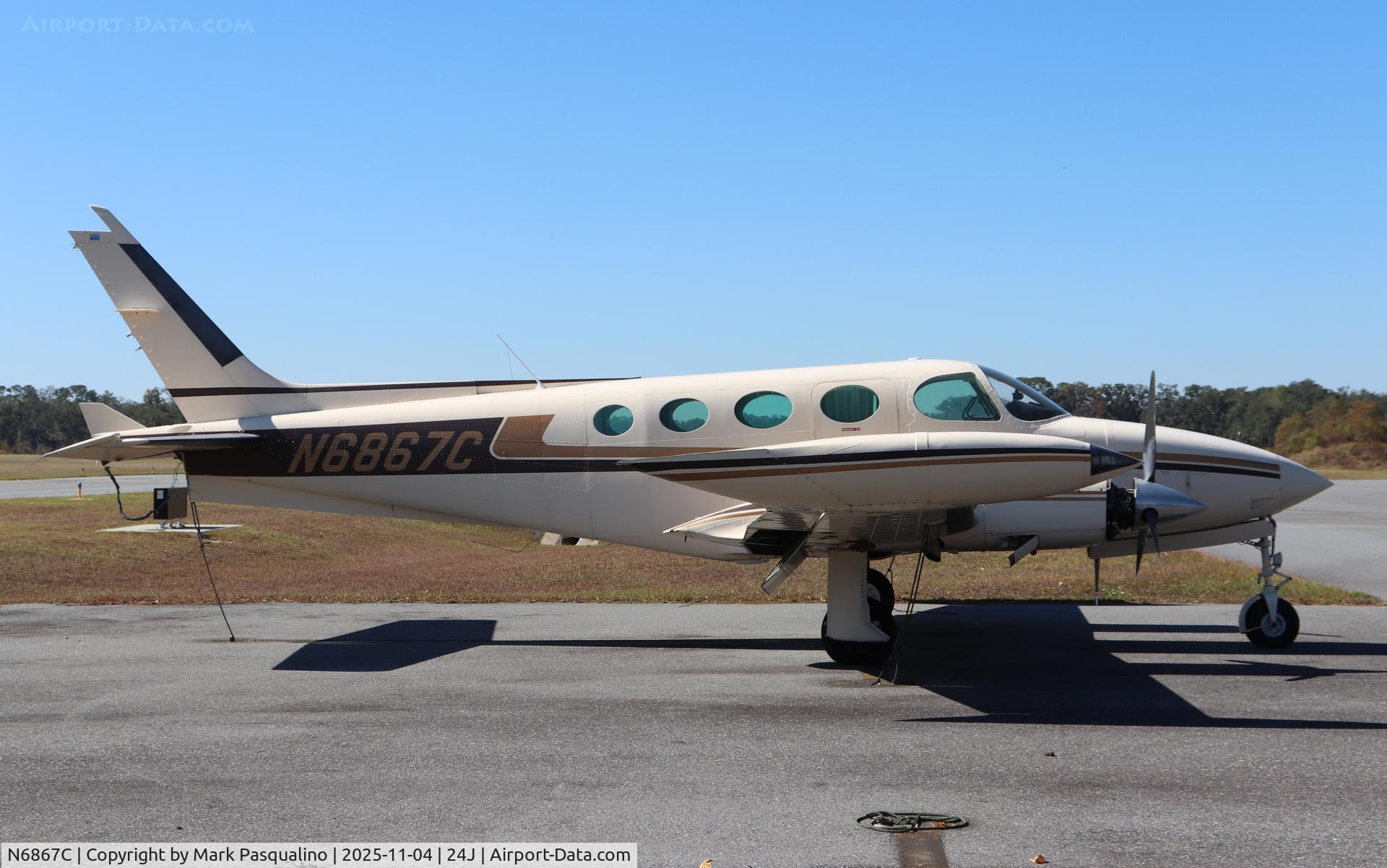 N6867C, 1980 Cessna 335 C/N 335-0061, Cessna 335