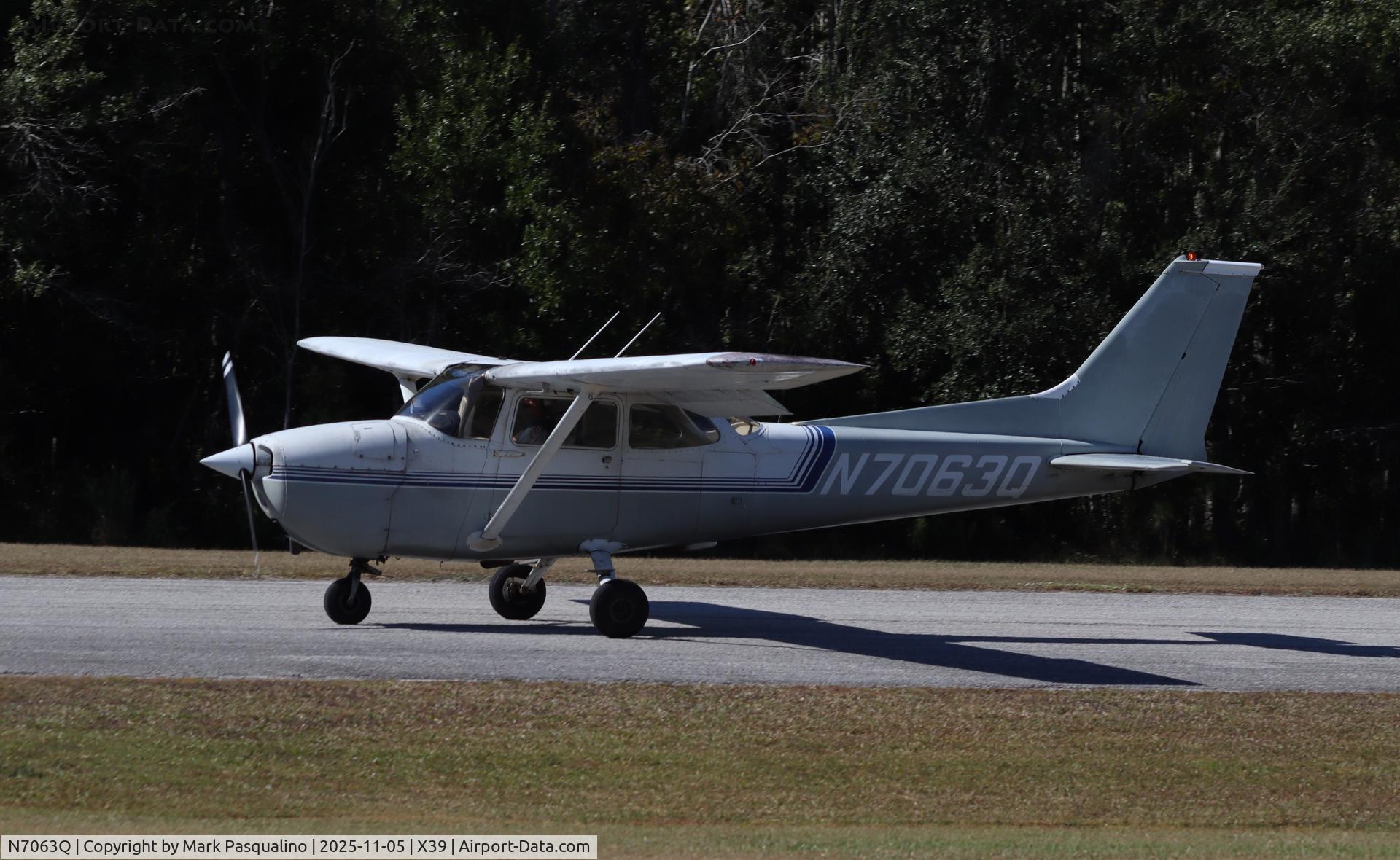 N7063Q, 1972 Cessna 172L C/N 17260363, Cessna 172L