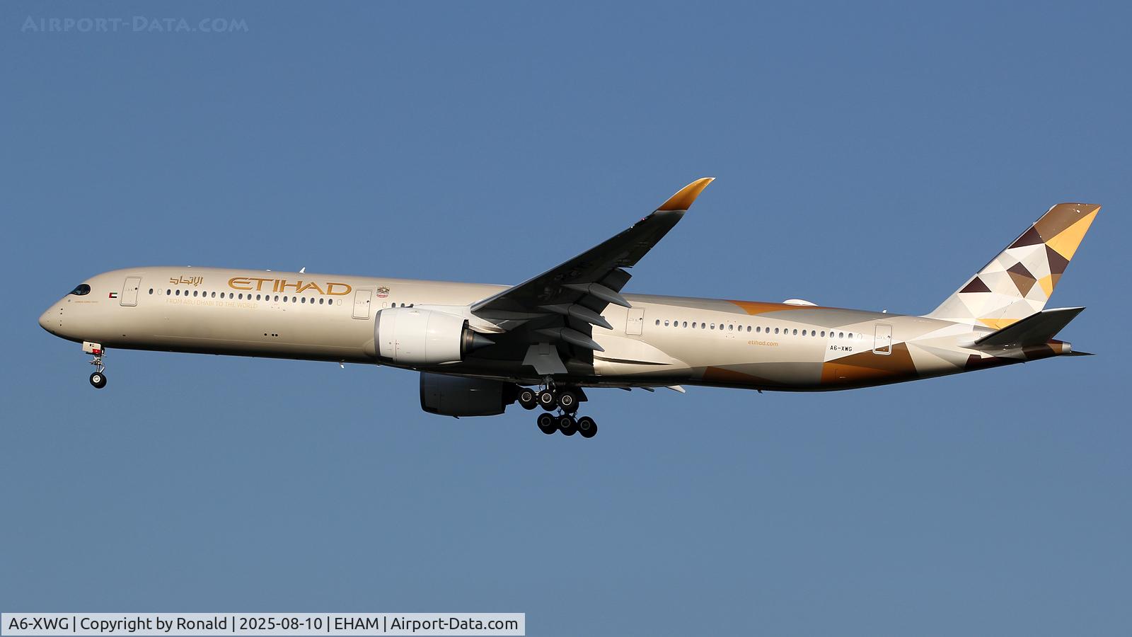 A6-XWG, 2025 Airbus 350-1041 C/N 717, at spl