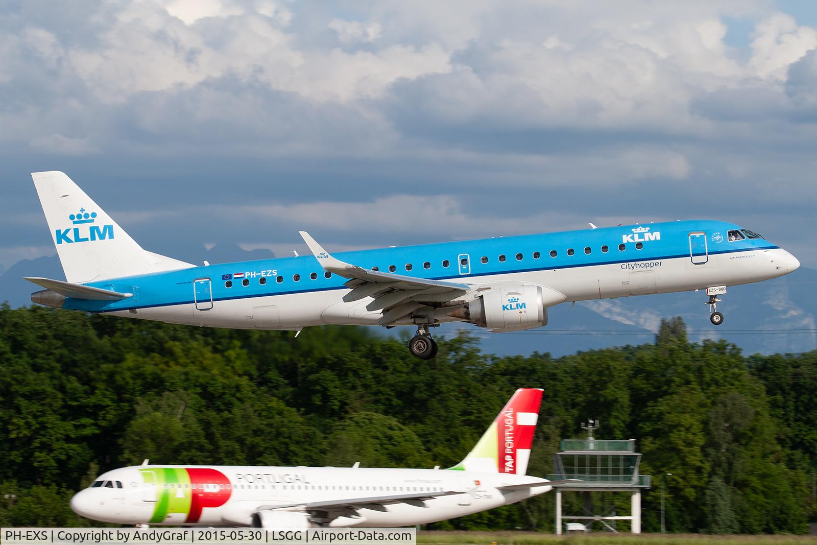 PH-EXS, 2017 Embraer 175STD (ERJ-170-200STD) C/N 17000702, KLM EMB175