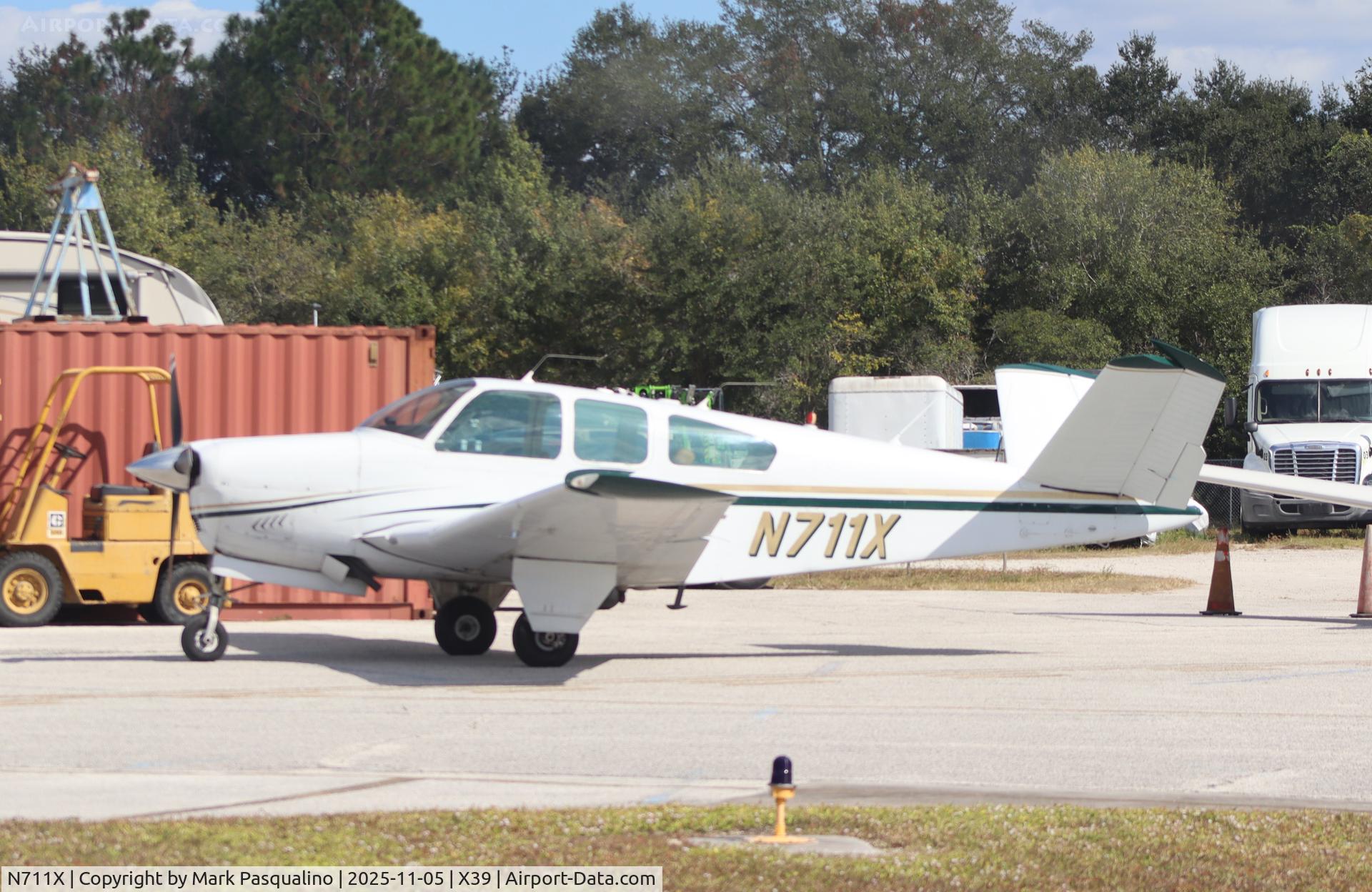 N711X, 1964 Beech S35 Bonanza C/N D-7732, Beech S35