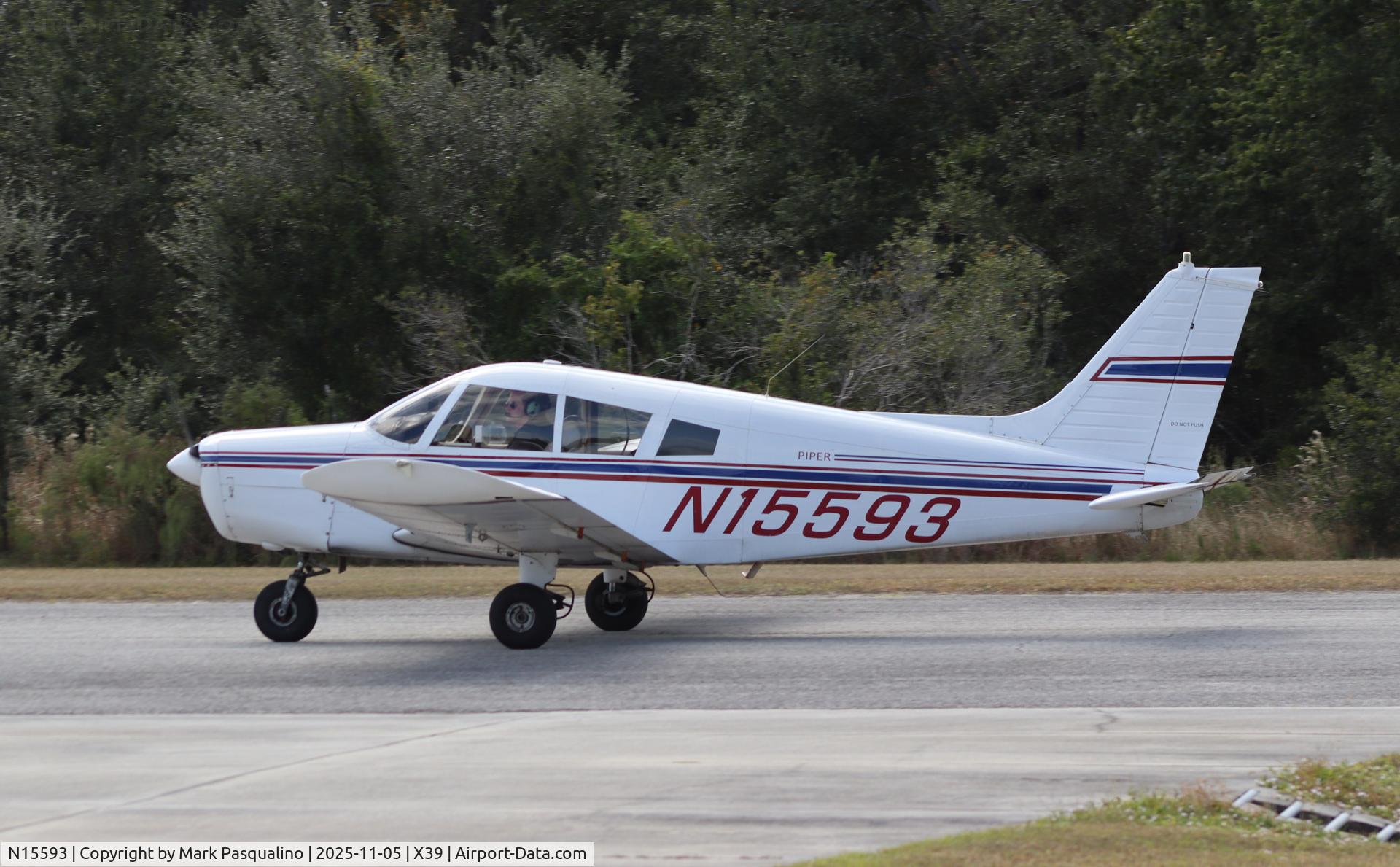 N15593, 1972 Piper PA-28-140 C/N 28-7325110, Piper PA-28-140