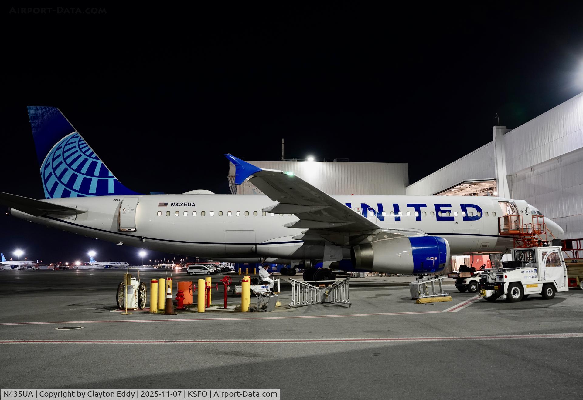 N435UA, 1996 Airbus A320-232 C/N 613, SFO 2025