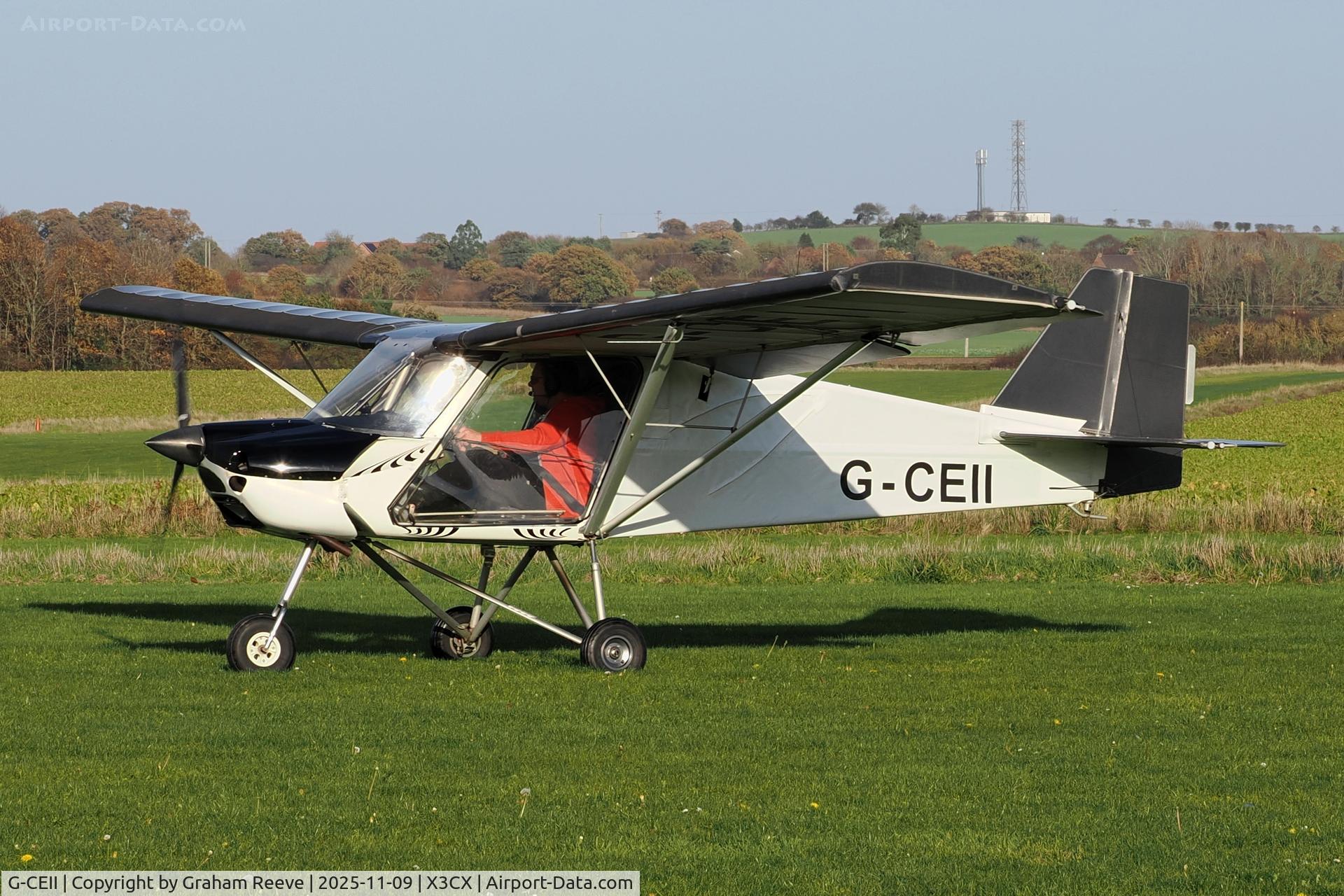 G-CEII, 2007 Medway SLA 80 Executive C/N 010107, Just landed at Northrepps.