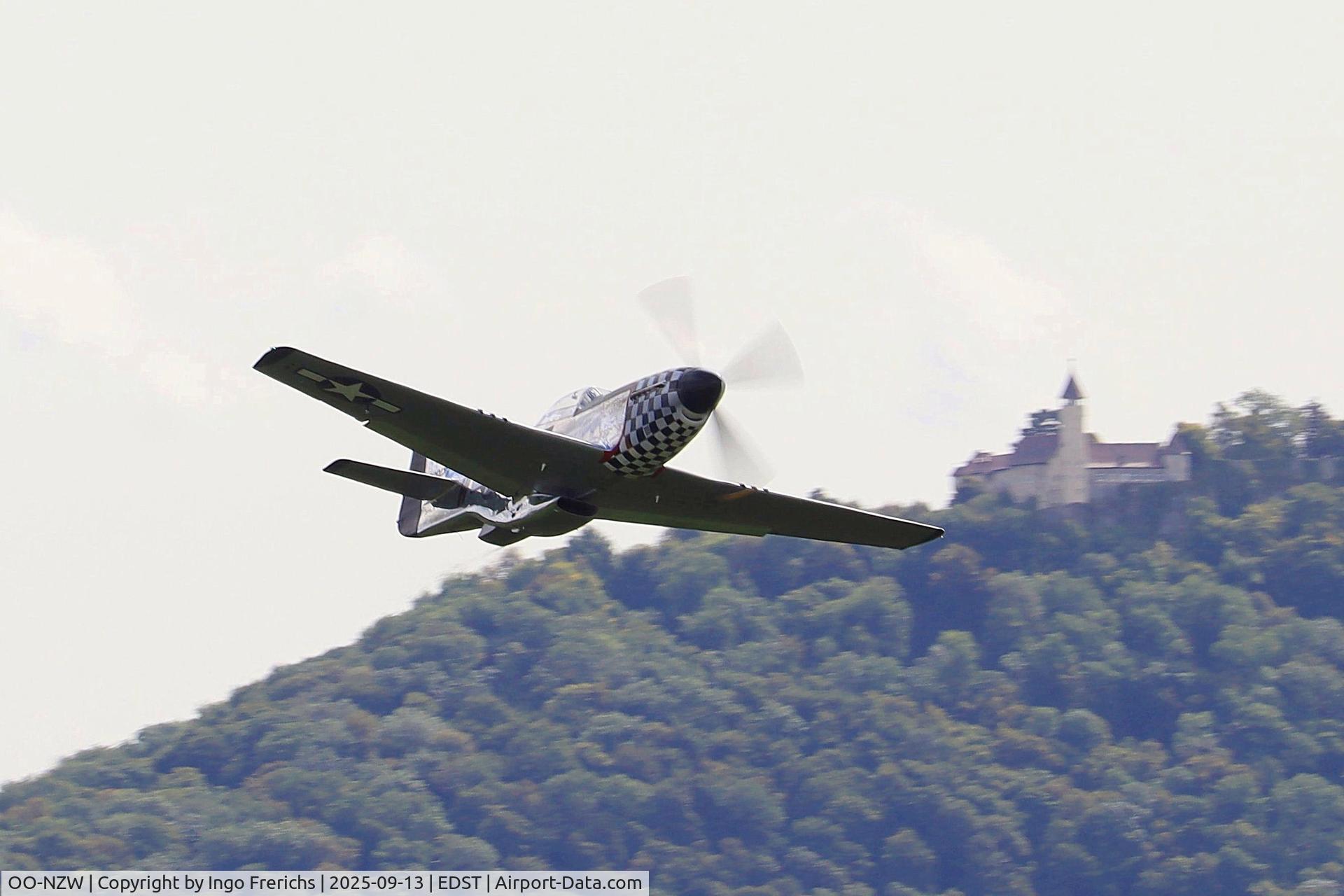OO-NZW, 1944 North American P-51D Mustang C/N 44-13903 (122-40933), P-51D Mustang OO-NZW in front of Burg Teck at OTT 2025 on Hahnweide airfield.