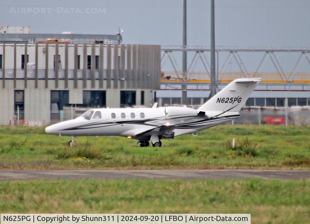 N625PG, 1998 Cessna 525 CitationJet CJ1 C/N 525-0282, Landing rwy 14R