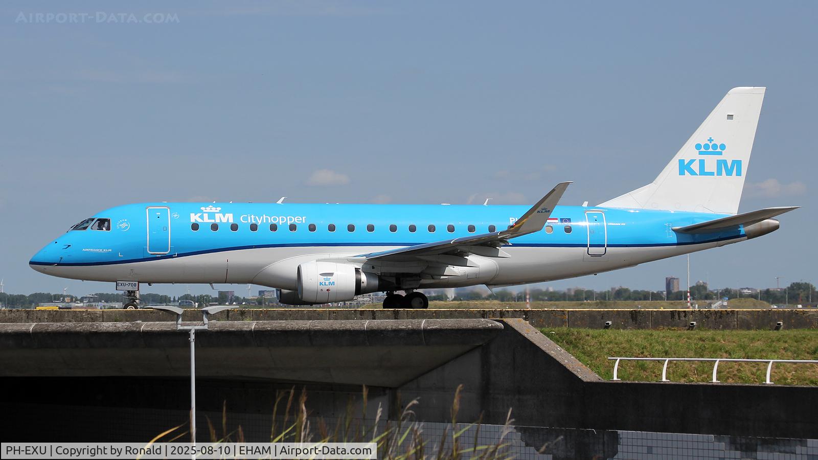 PH-EXU, 2018 Embraer 175STD (ERJ-170-200) C/N 17000708, at spl