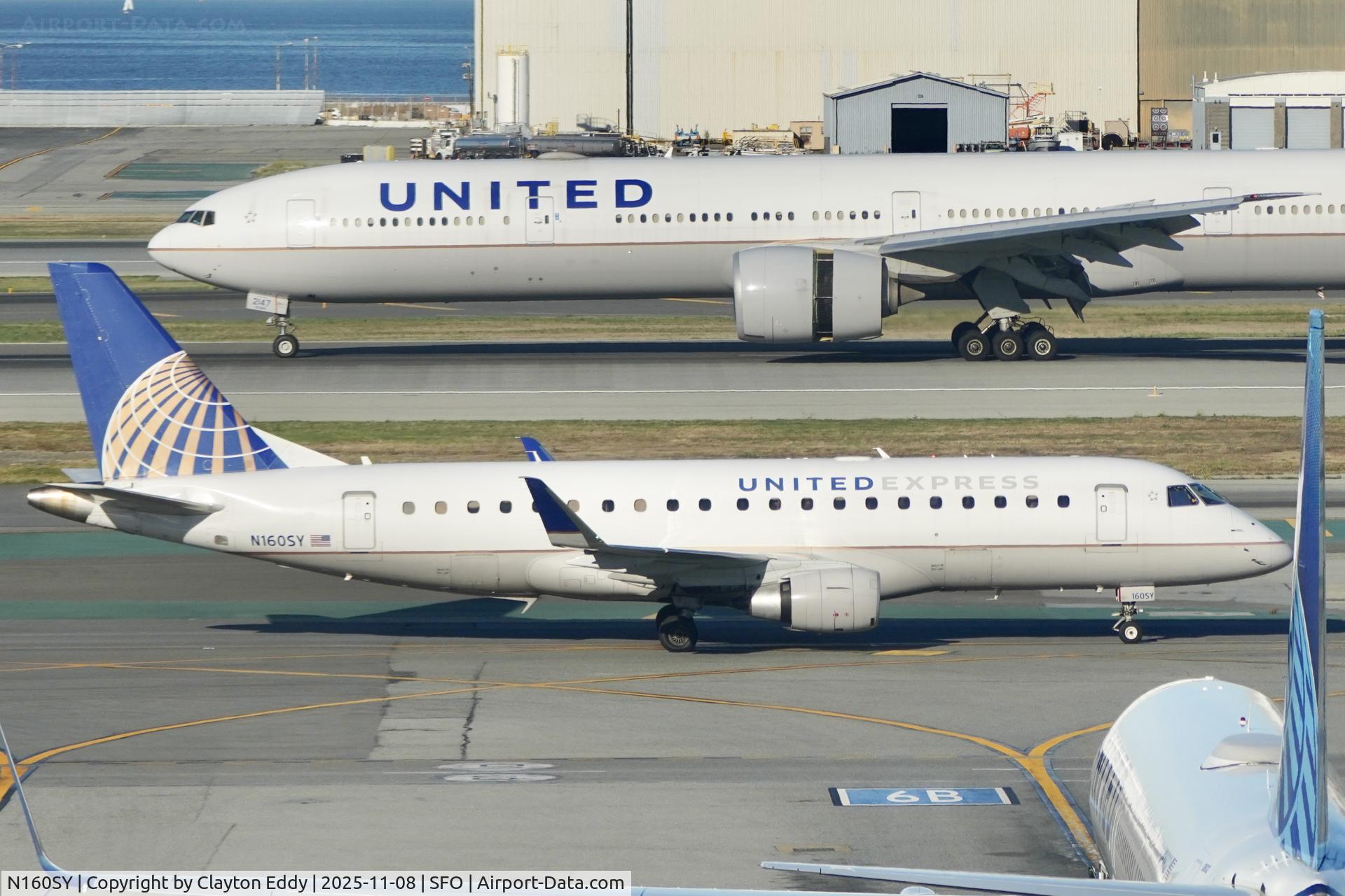 N160SY, 2016 Embraer ERJ-170-200LR C/N 17000568, Sky Terrace SFO 2025