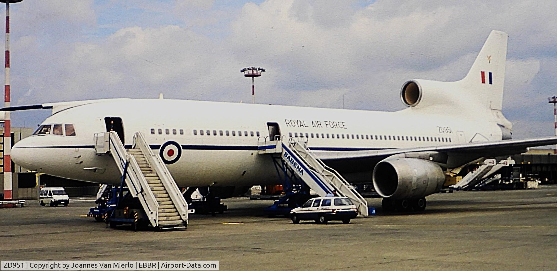 ZD951, 1979 Lockheed L-1011-385-3 TriStar K1 (500) C/N 193V-1165, ex-slide Brucargo
