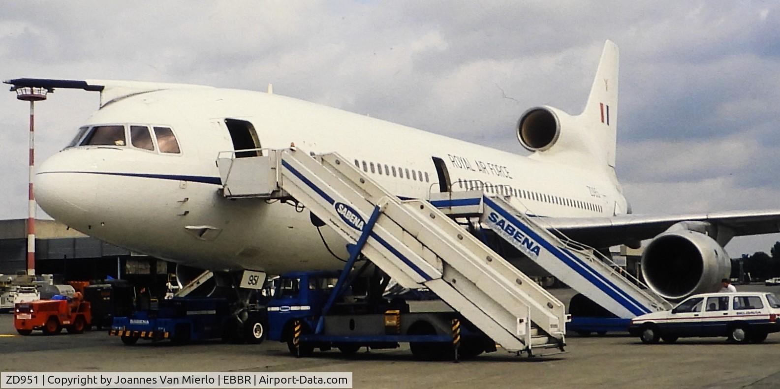 ZD951, 1979 Lockheed L-1011-385-3 TriStar K1 (500) C/N 193V-1165, ex-slide Brucargo