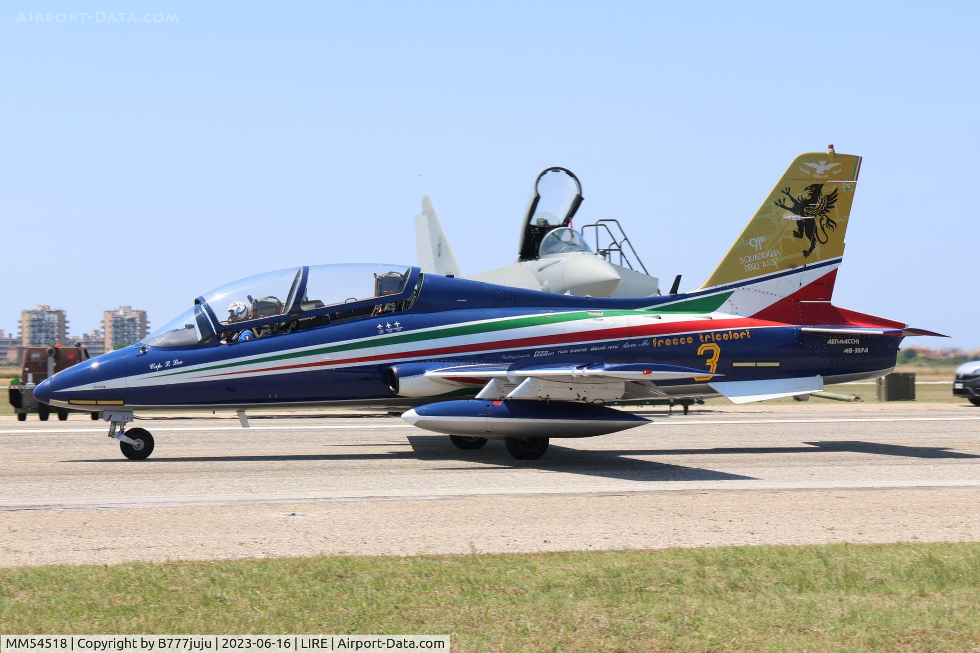 MM54518, Aermacchi MB-339PAN C/N 6746/141/AA066, at LIRE