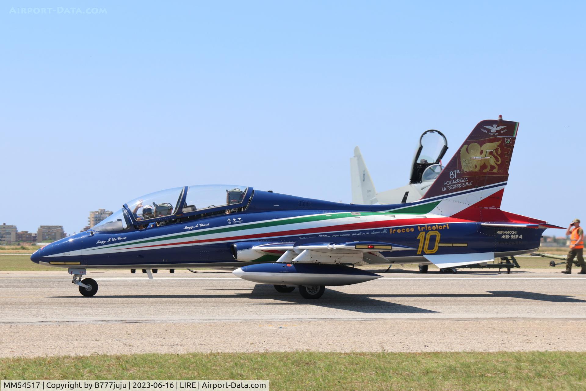 MM54517, Aermacchi MB-339A C/N 6745/140/AA065, at LIRE