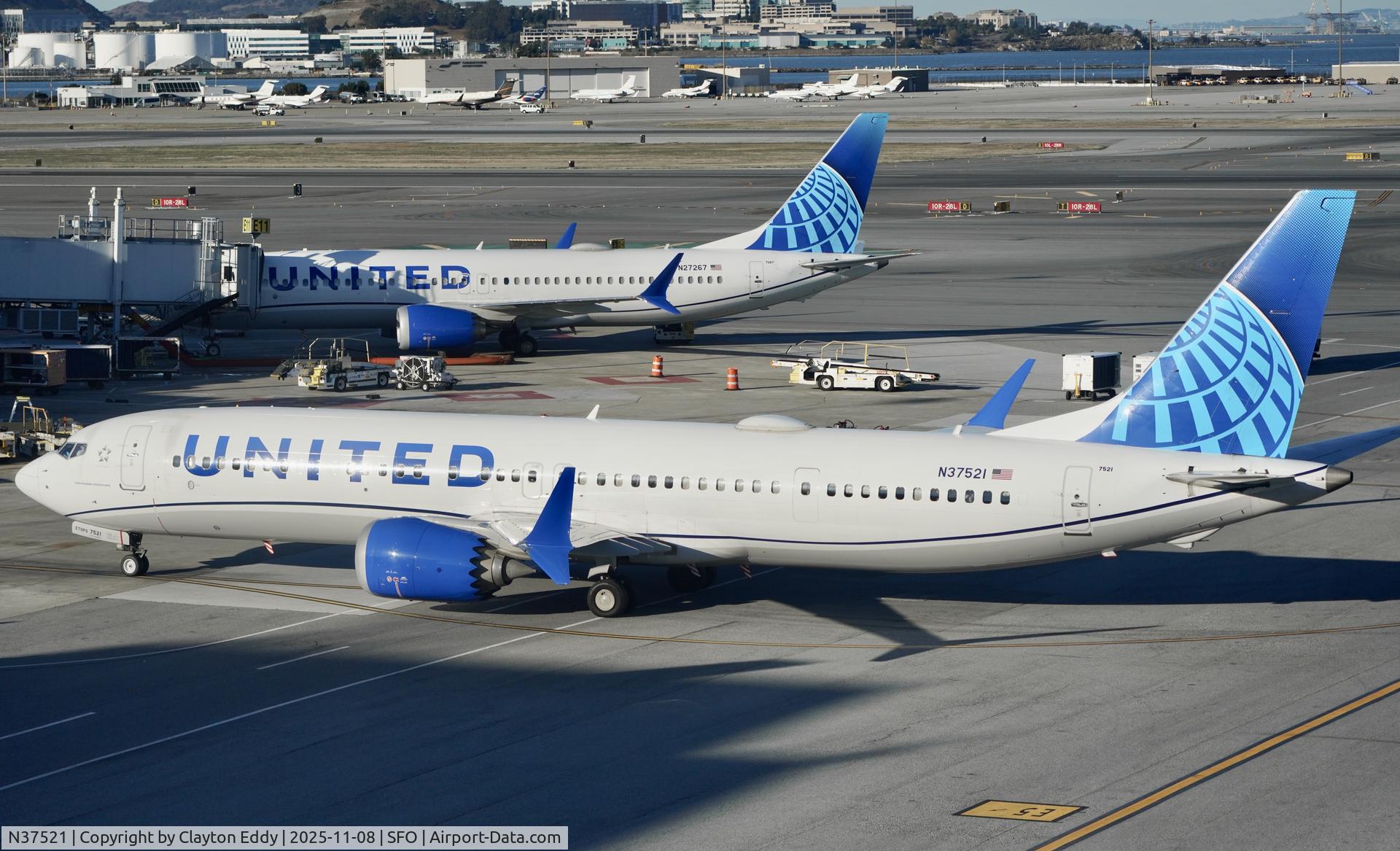 N1, 1988 Gulfstream Aerospace G-IV C/N 1071, Sky Terrace SFO 2025