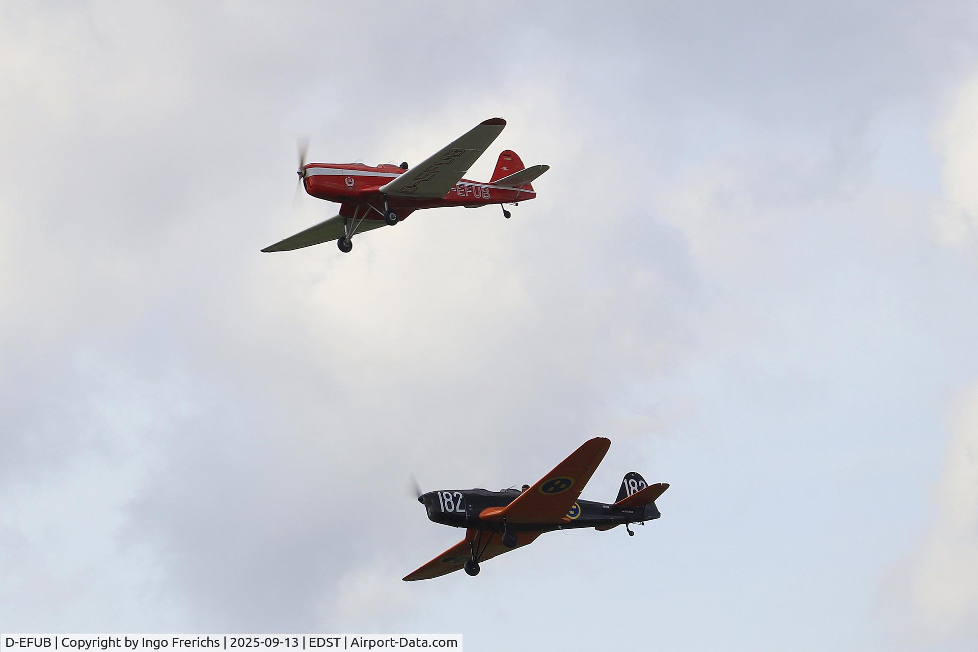 D-EFUB, 1940 Klemm Kl-35D C/N 1810, Klemm Kl 35D D-EFUB in formation with Klemm Kl 35D D-EBUX at Hahnweide OTT 2025