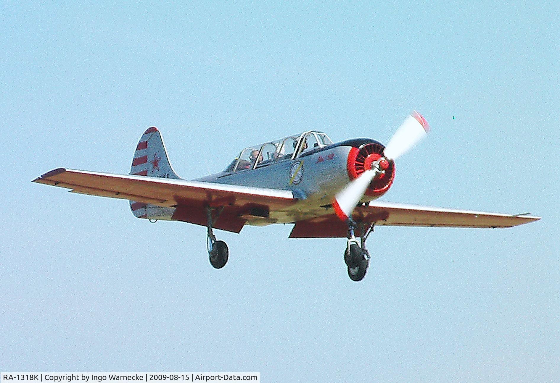 RA-1318K, 1988 Yakovlev Yak-52 C/N 888603, Yakovlev Yak-52 at the Montabaur airshow 2009