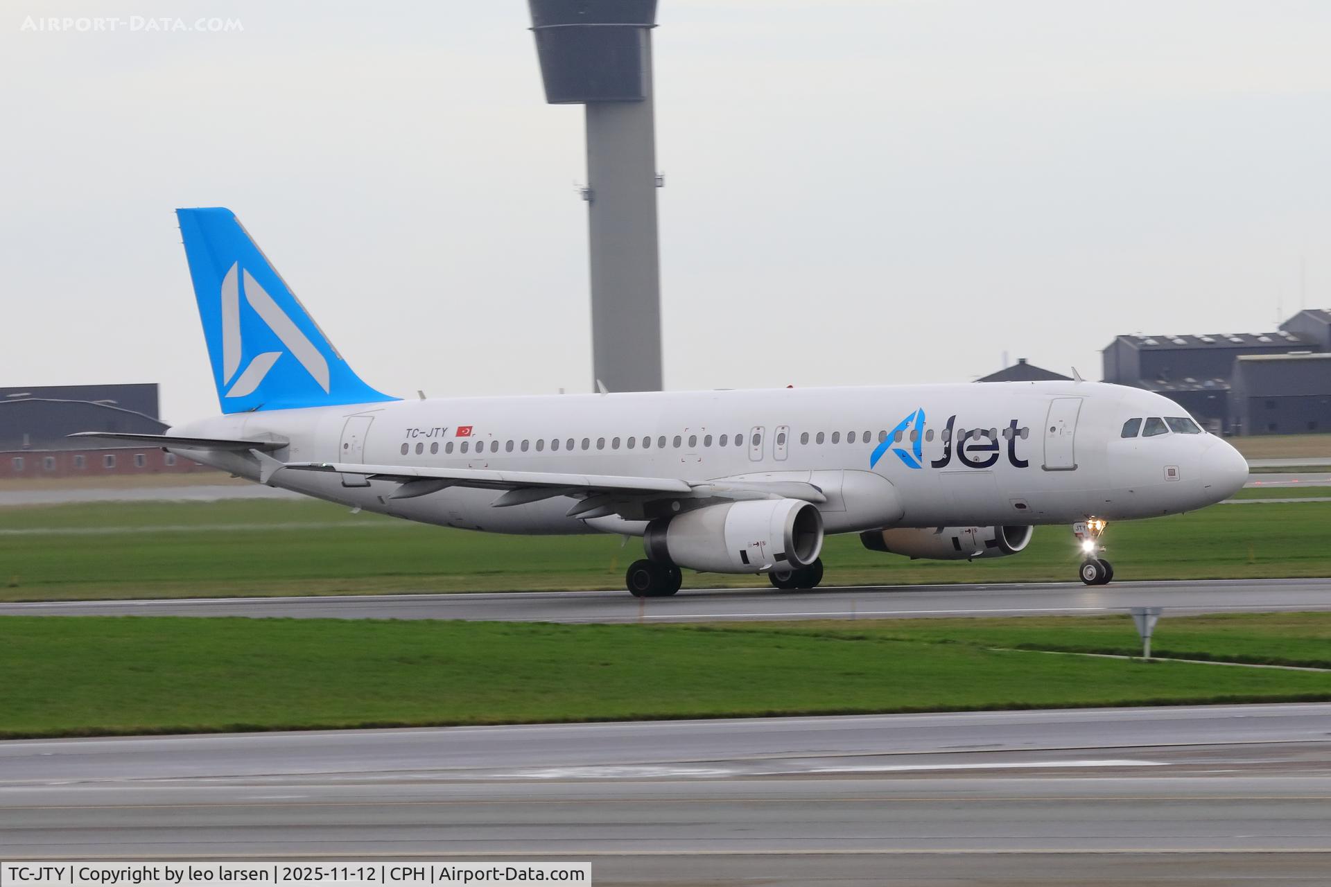 TC-JTY, 2012 Airbus A320-232 C/N 5073, Copenhagen 12.11.2025