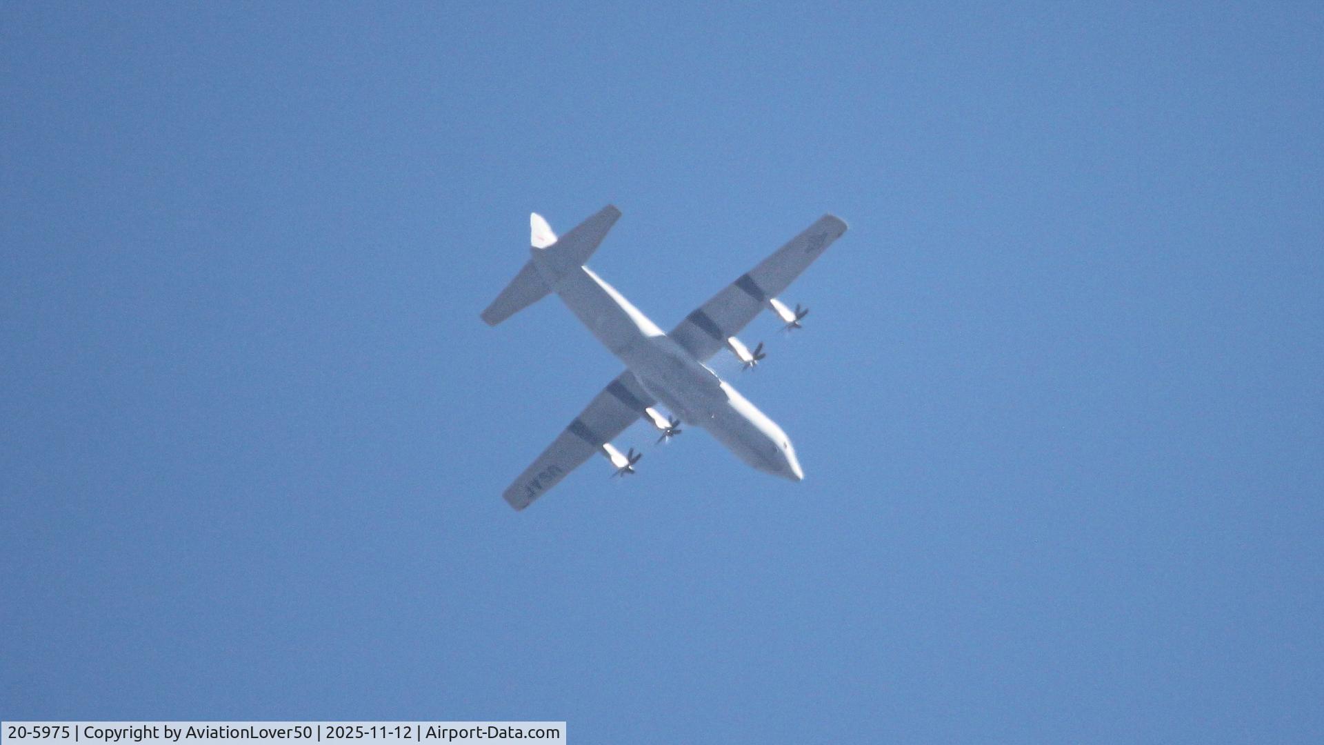 20-5975, , USAF C-130J DAWG11 KSAV --> KSAV