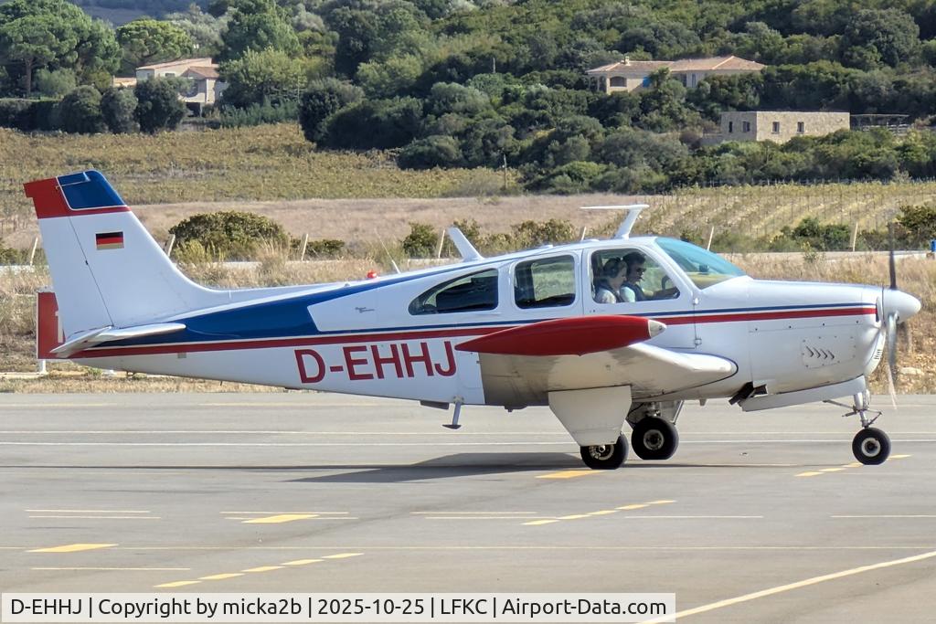 D-EHHJ, Beech 35-C33 Debonair C/N CD-1165, Parked
