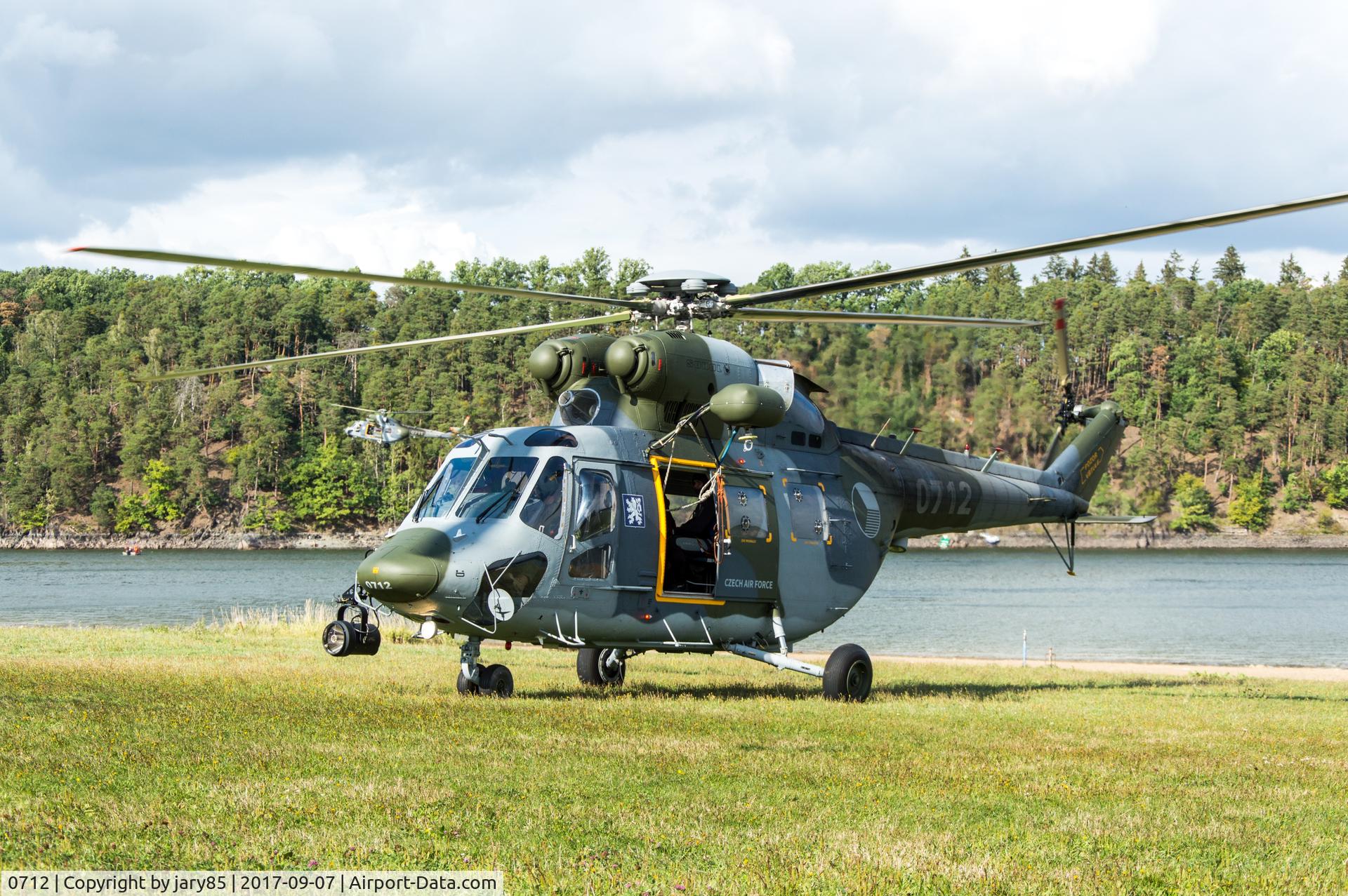 0712, 1997 W-3A Sokól W-3A Sokól C/N 370712, Air Rescue Service Exercise – Hracholusky Reservoir