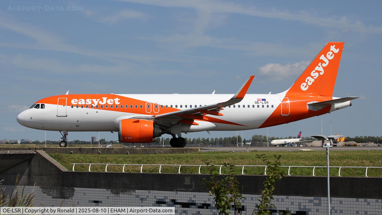 N1, 1988 Gulfstream Aerospace G-IV C/N 1071, at spl