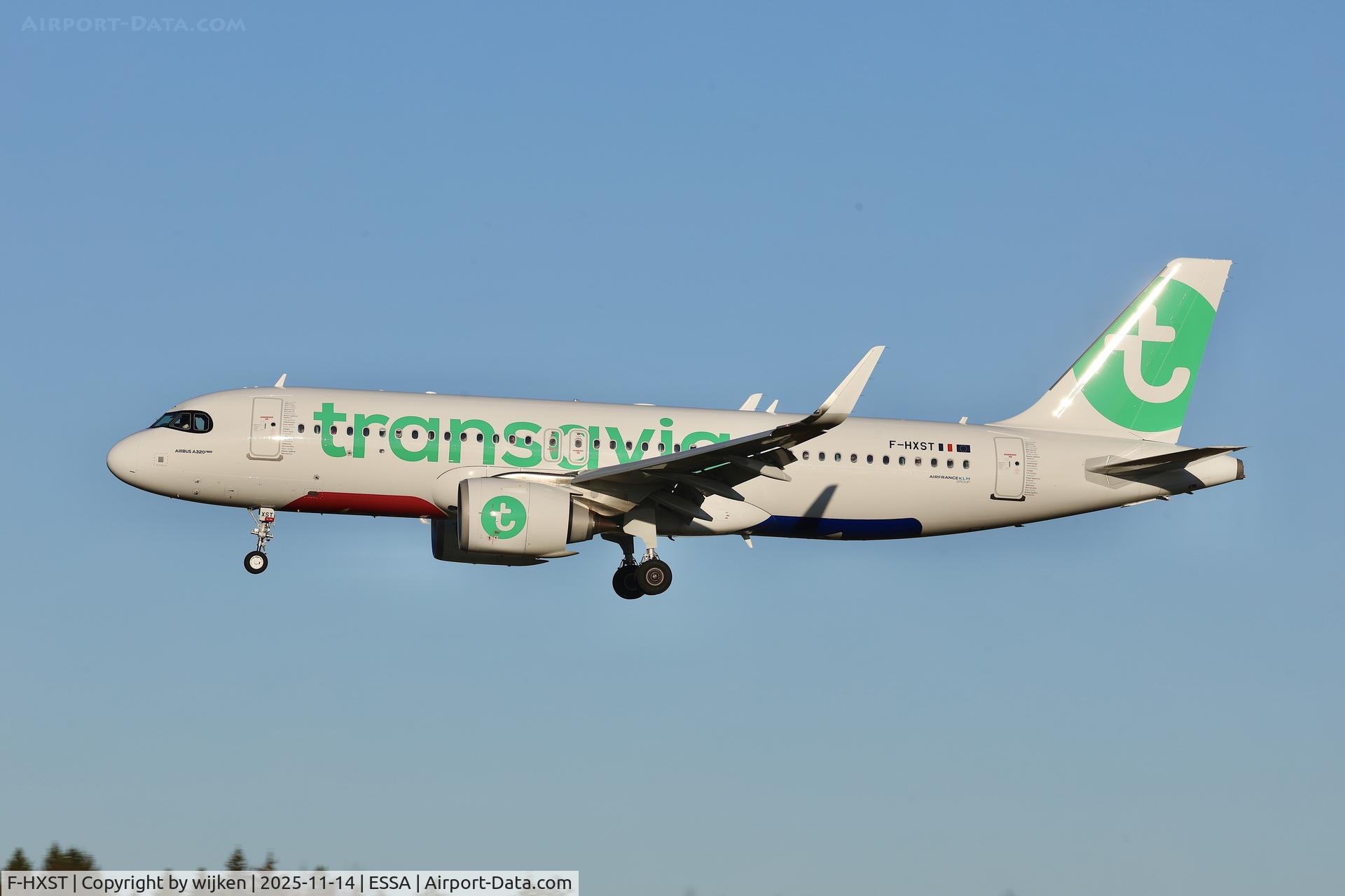 F-HXST, 2025 Airbus A320-252N C/N 12687, Rwy 26