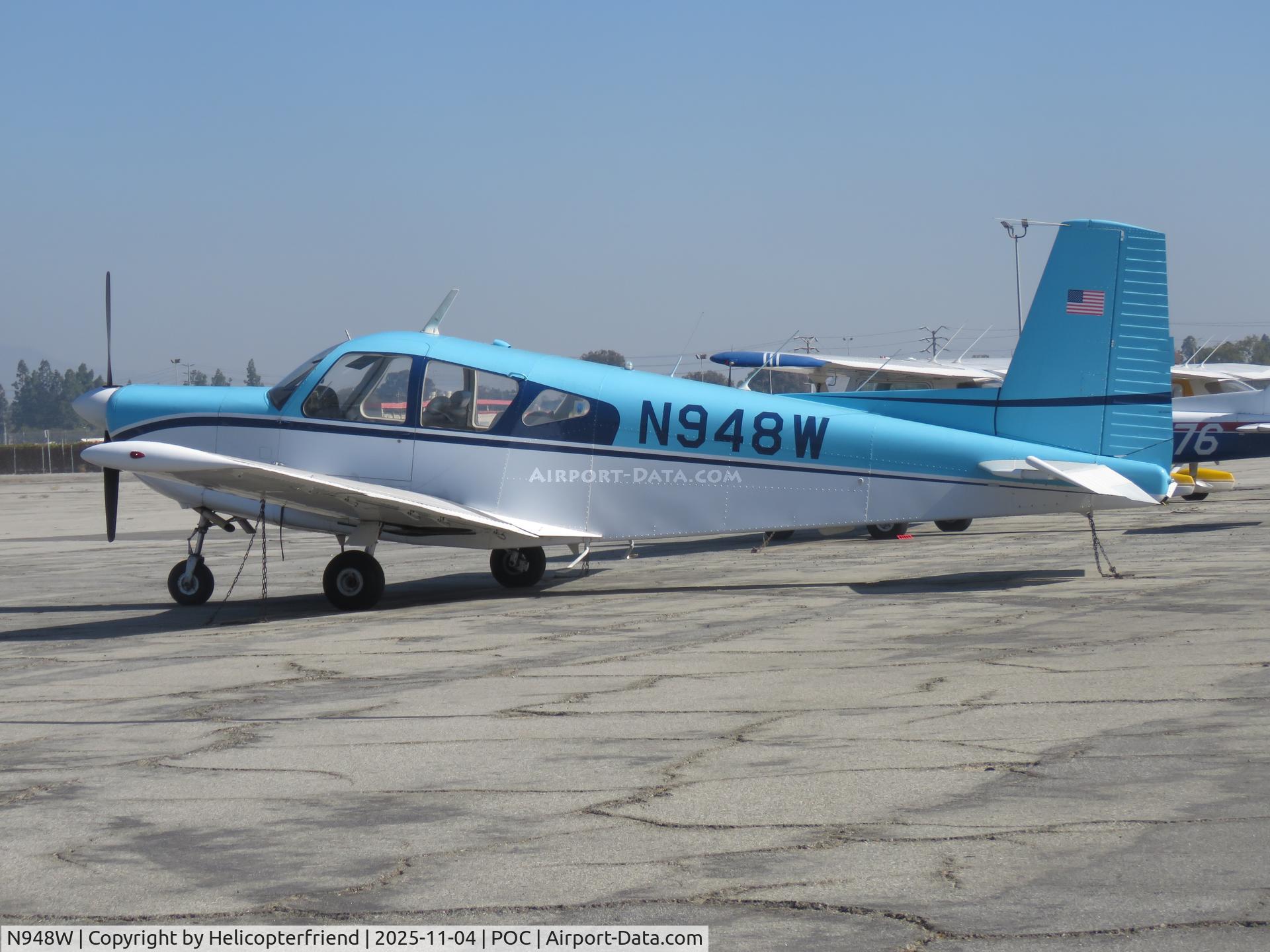 N948W, 1968 SIAI-Marchetti S-205-22R C/N 4-148, Parked in transit parking