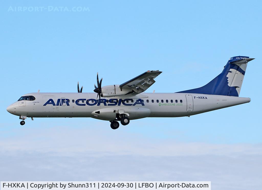 F-HXKA, 2022 ATR 72-600 C/N 1648, Landing rwy 14R...
