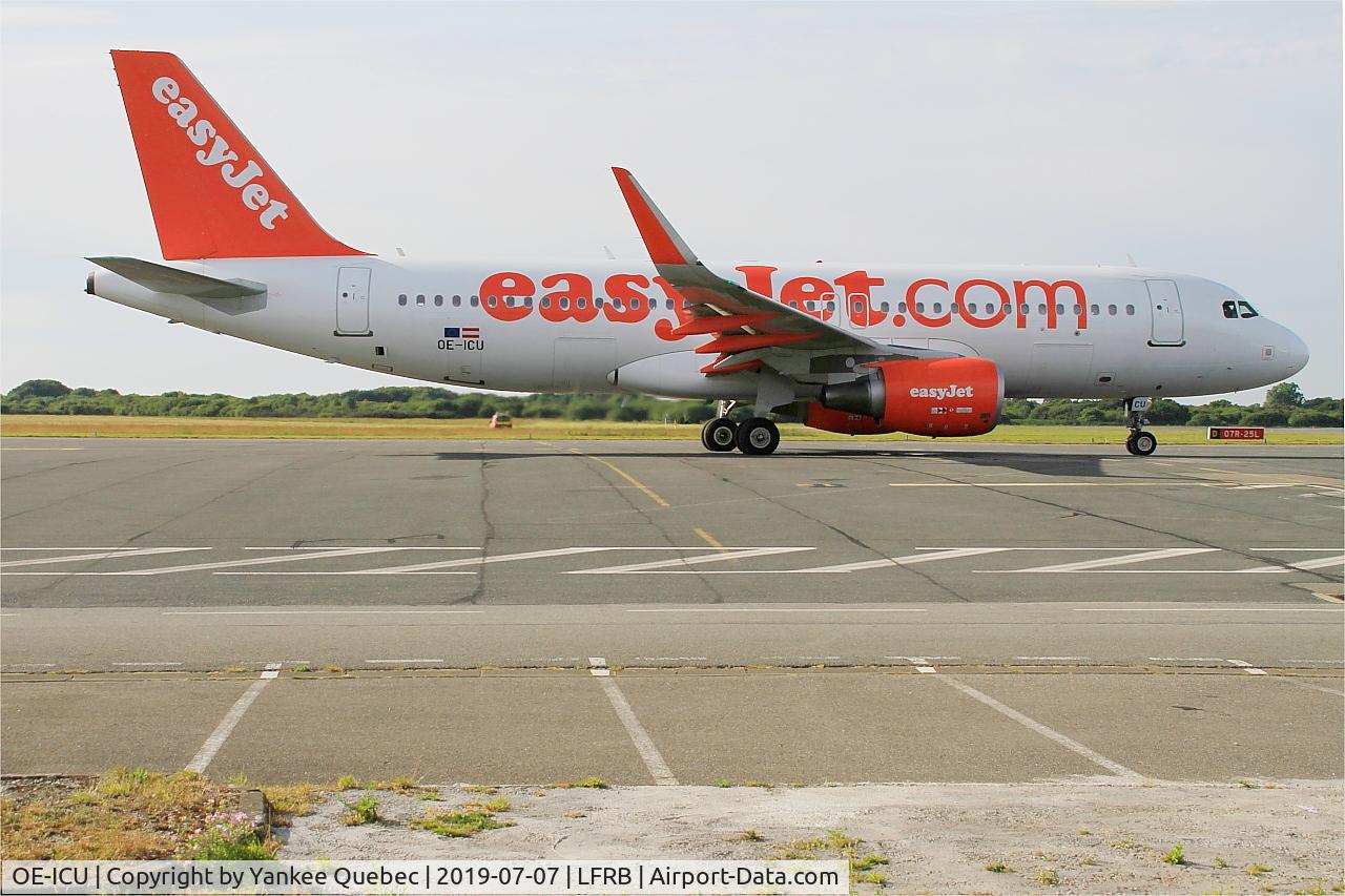 OE-ICU, 2014 Airbus A320-214 C/N 6011, Parked, Brest-Bretagne airport (LFRB-BES)