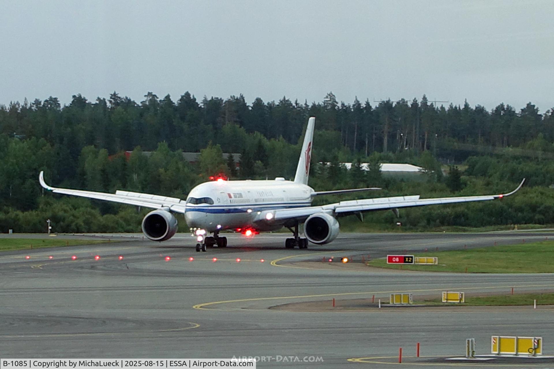 B-1085, 2018 Airbus 350-941 C/N 178, At Arlanda