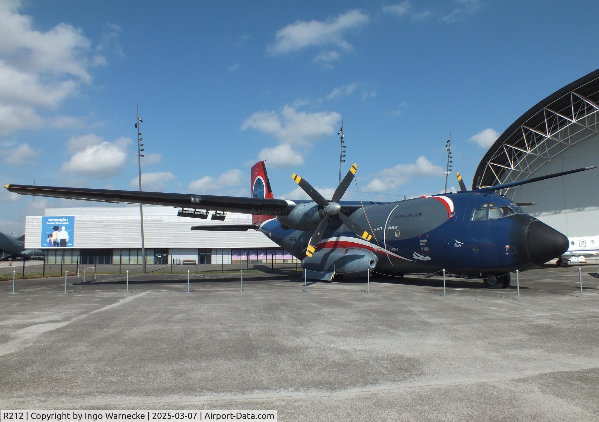 R212, Transall C-160R C/N 215, Transall C-160R in 'last flight in French Air Force 2022' special colours at the Aeroscopia, Blagnac (Toulouse)