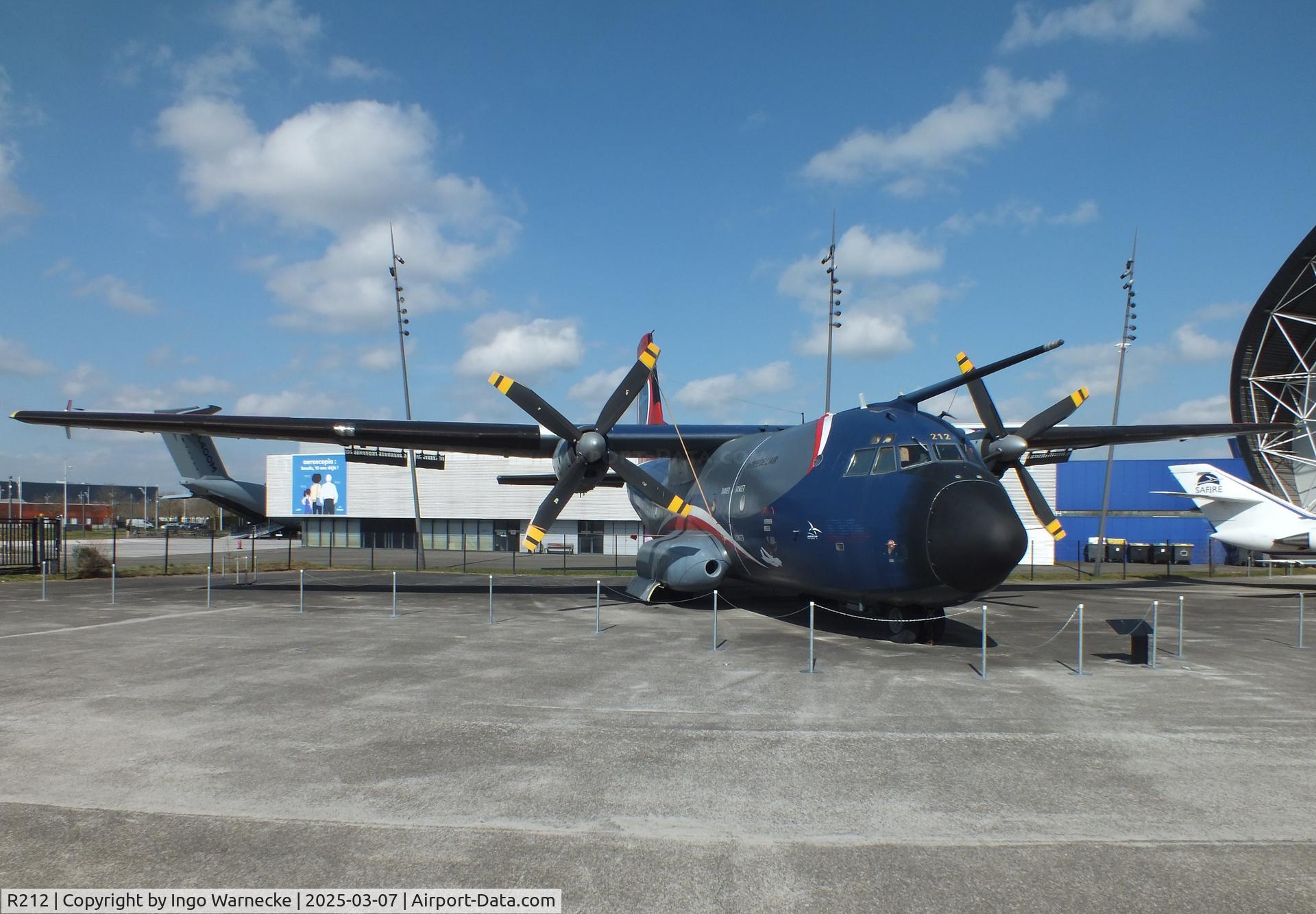 R212, Transall C-160R C/N 215, Transall C-160R in 'last flight in French Air Force 2022' special colours at the Aeroscopia, Blagnac (Toulouse)