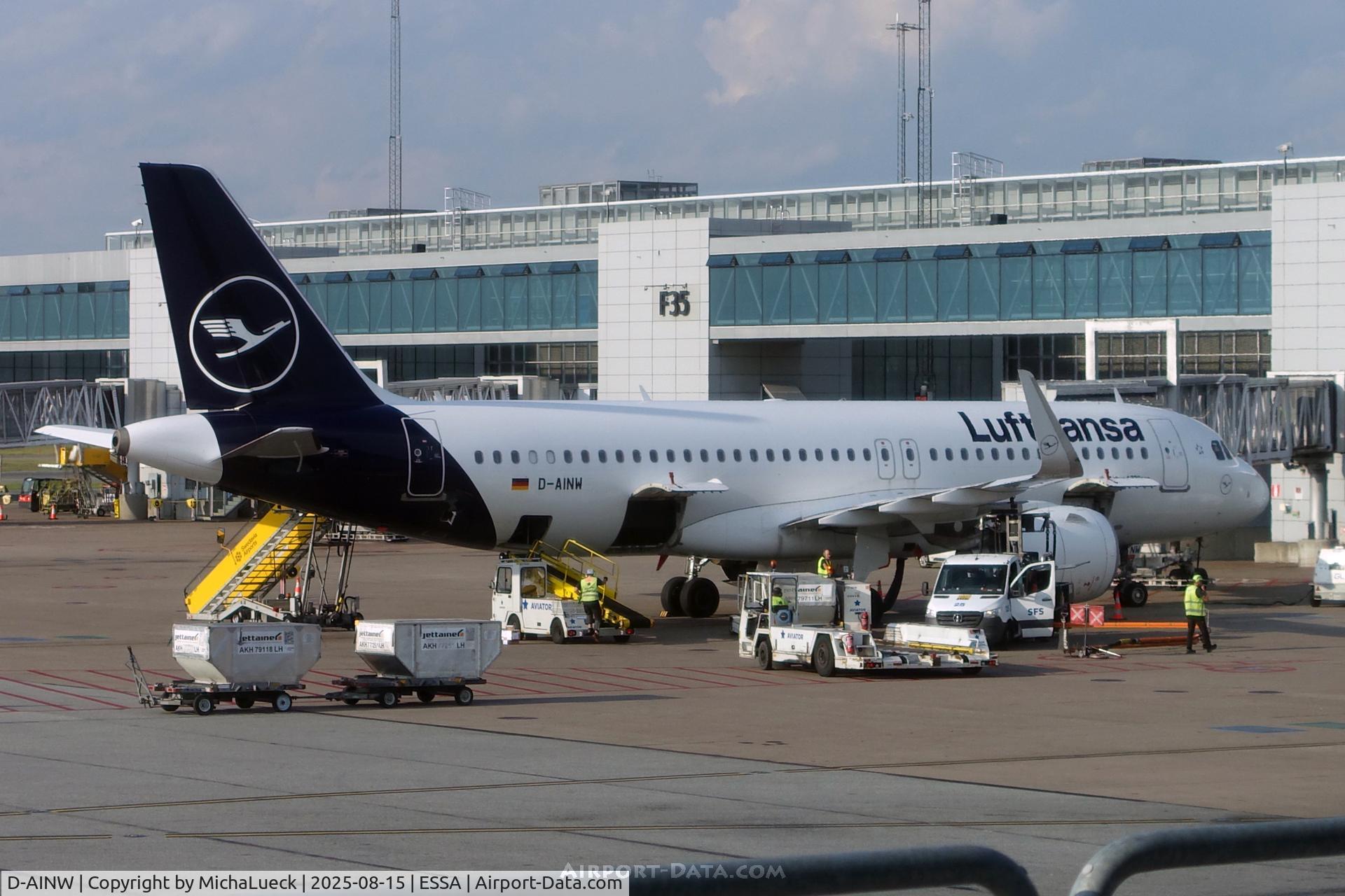 D-AINW, 2020 Airbus A320-271N C/N 9251, At Arlanda