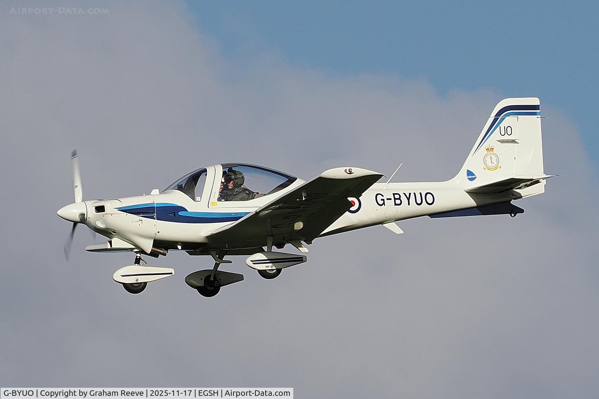 G-BYUO, 1999 Grob G-115E Tutor T1 C/N 82100/E, Landing at Norwich.