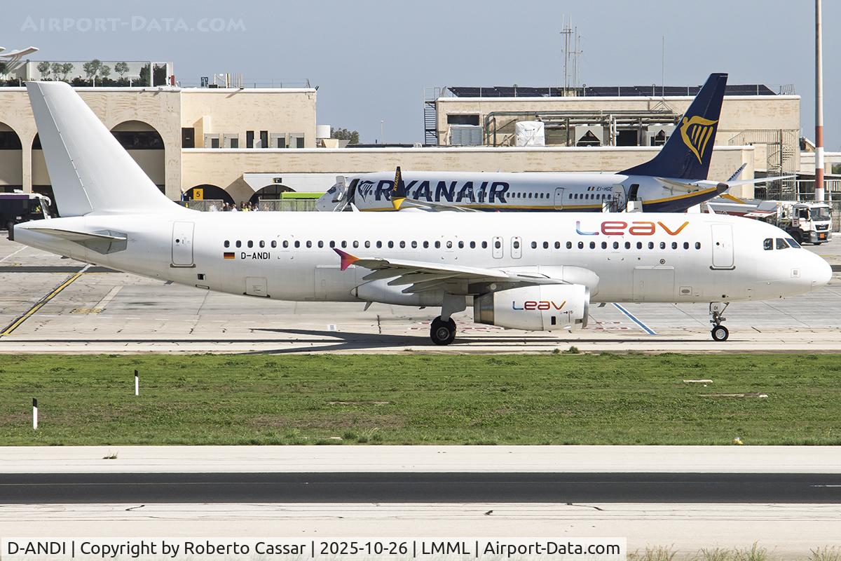 D-ANDI, 2000 Airbus A320-232 C/N 1305, Park 9