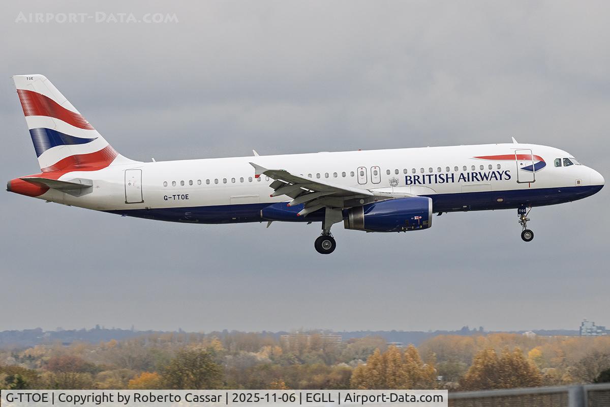 G-TTOE, 2002 Airbus A320-232 C/N 1754, London Heathrow Airport