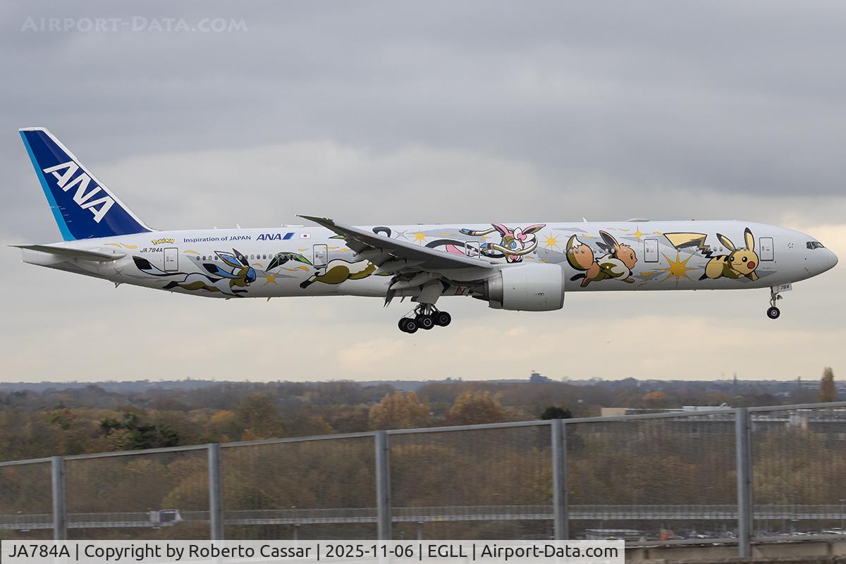 JA784A, 2009 Boeing 777-381/ER C/N 37950, London Heathrow Airport